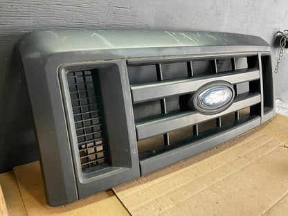 2008 to 2014 Ford Econoline E150 E250 Front Upper Chrome Grill Grille ab7682 DG2