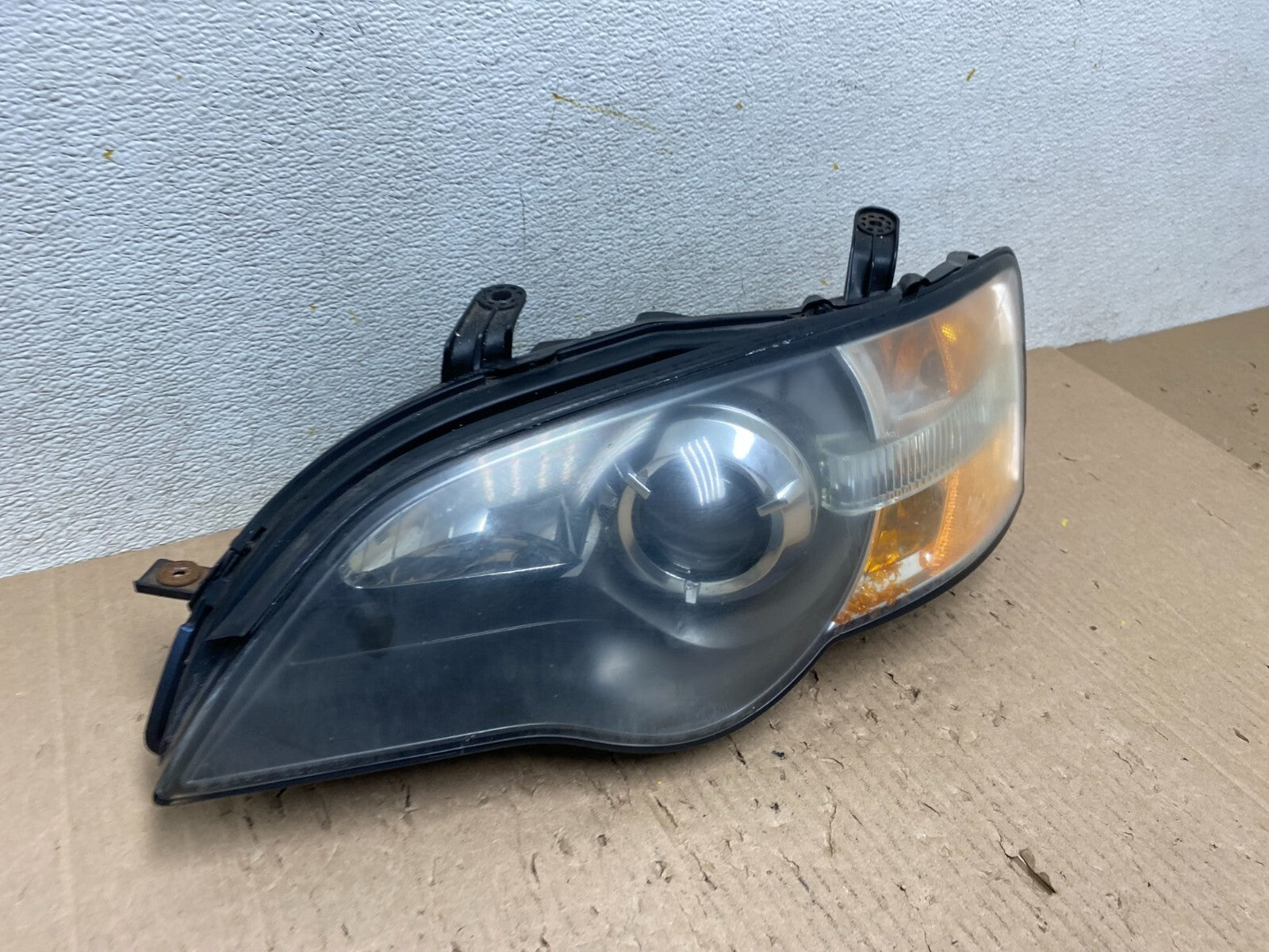 2006 to 2007 Subaru Legacy Left Driver LH Side Black Headlight Oem J8190 DW2