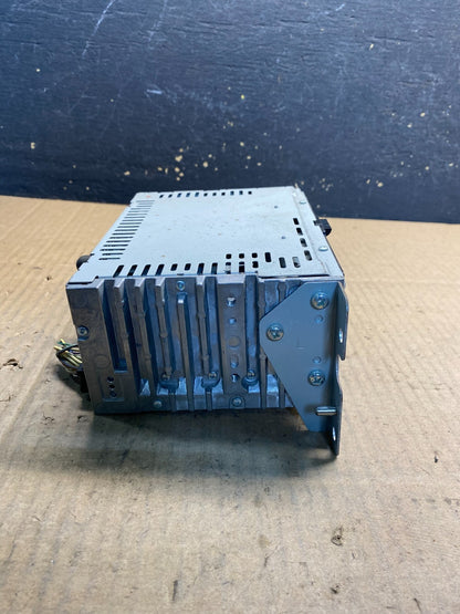 2013 - 2016 Lincoln MKS OEM CD Player AM FM Radio Receiver Satellite aa7818 DG2
