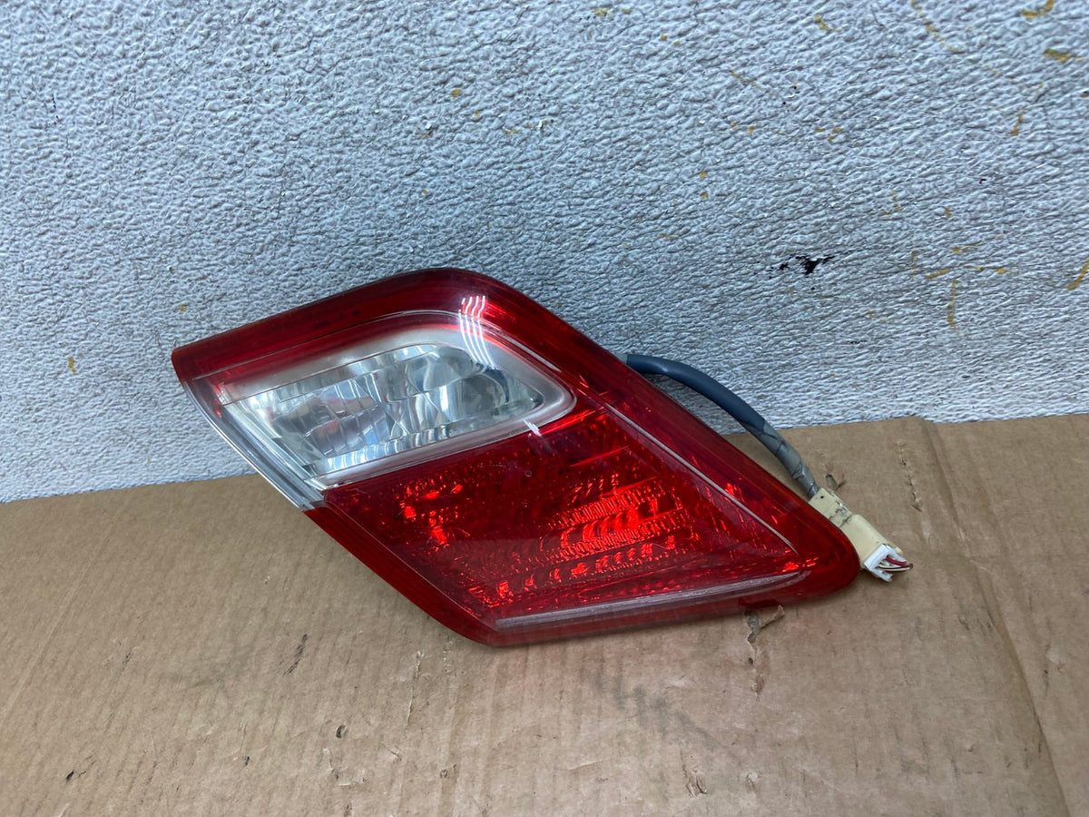2007 2008 2009 Toyota Camry Left Driver Tail Light Trunk Lid Inner AI5904 LK1