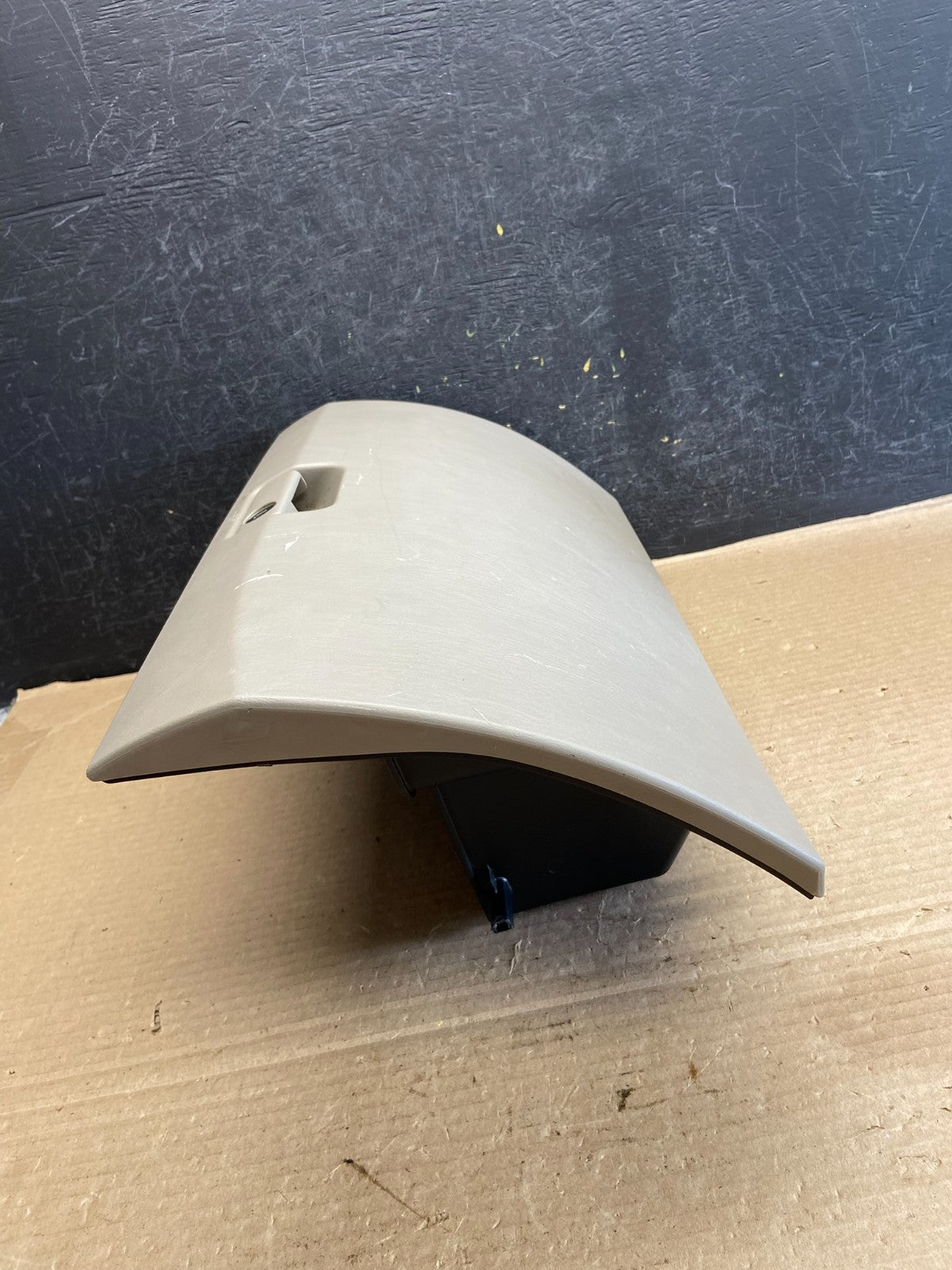2003-2009 Toyota 4Runner Front Right Passenger Storage Glove Box ah3537 DG1