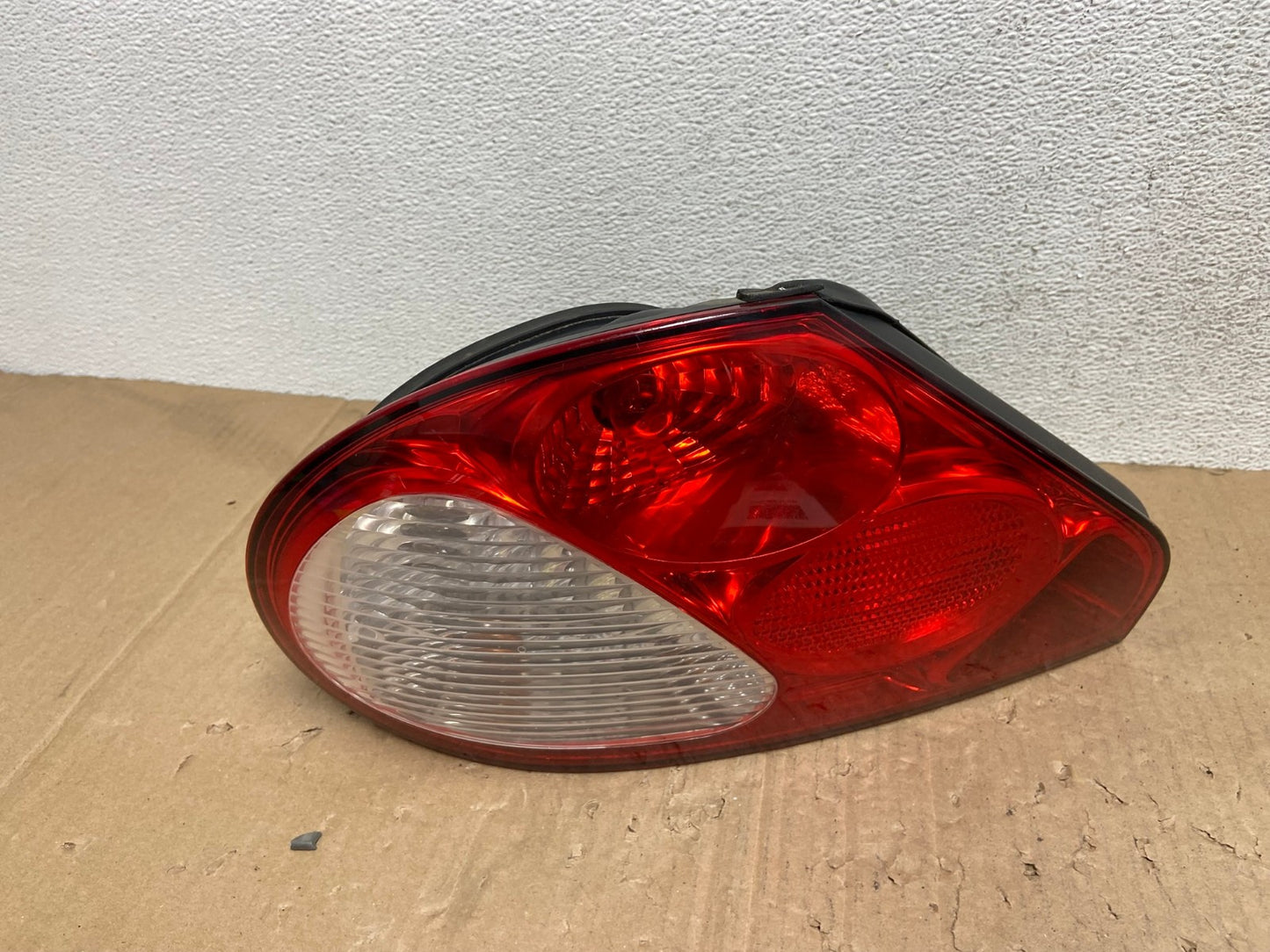2001 to 2008 Jaguar X-Type Left Driver LH Side Tail Light AE9274 LK0
