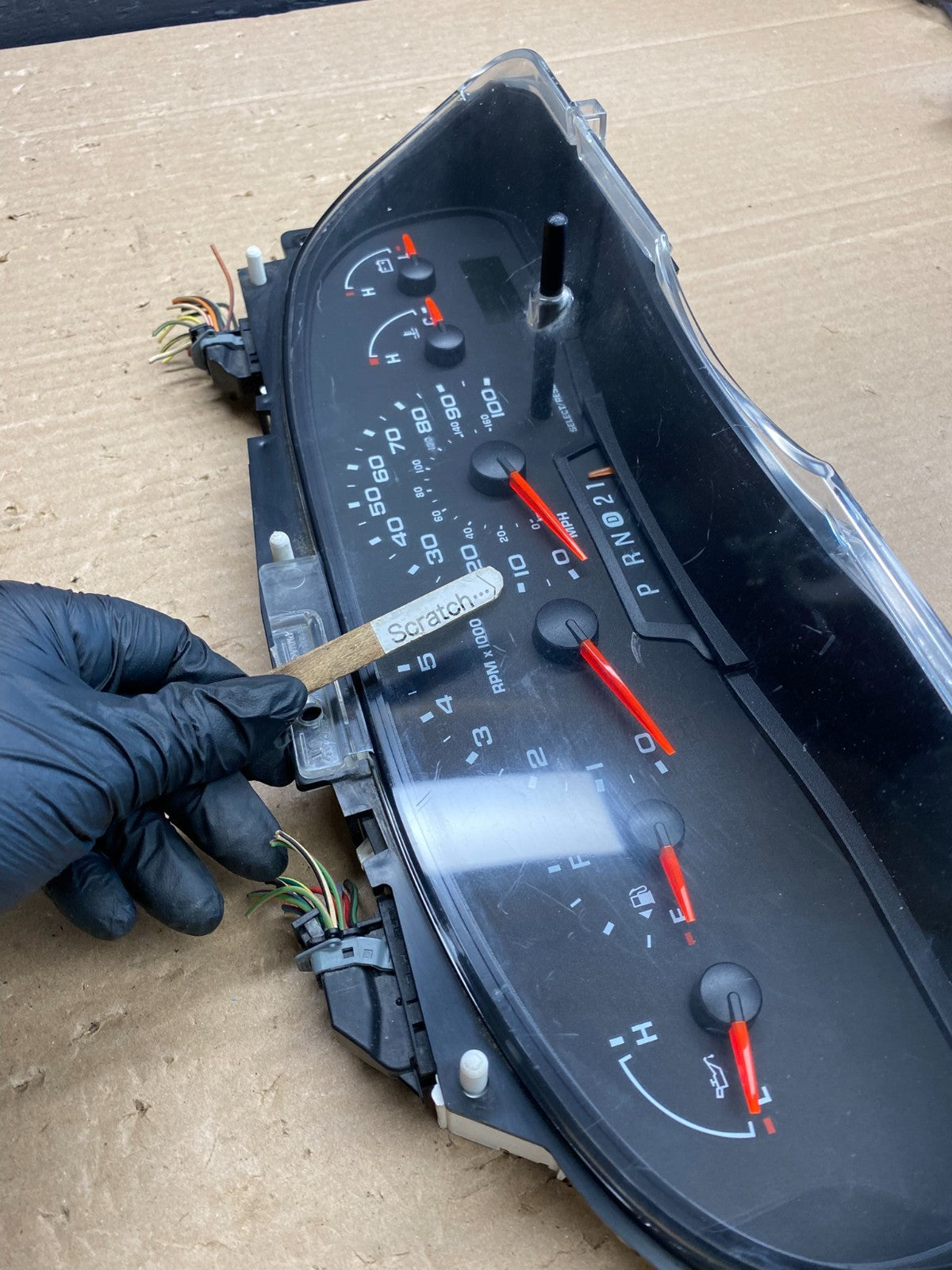2006 Ford E350 Gauge Speedometer Cluster ag6379 DG3