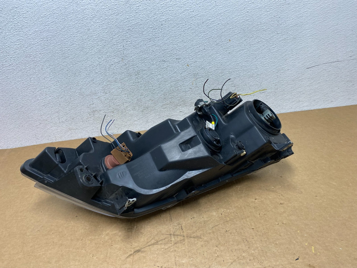 2010 2011 2012 Ford Fusion Left Driver LH Side Headlight Halogen DEPO AD6292 DW6