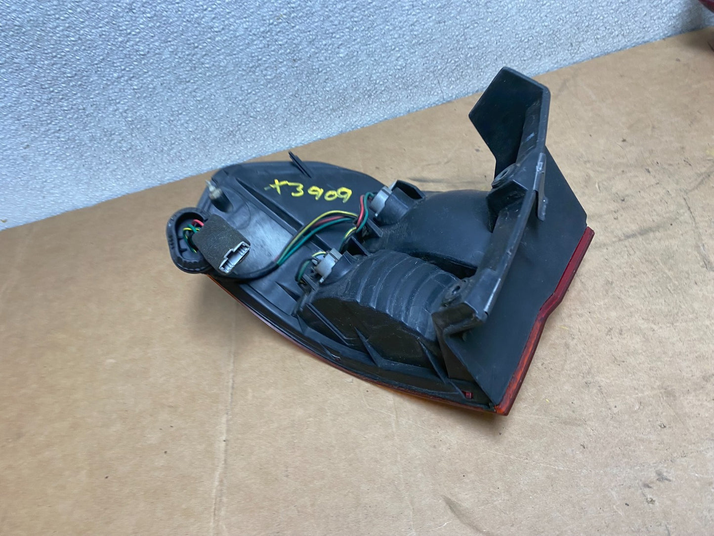 1999 2000 2001 Honda Odyssey Right Passenger Side Tail Light Oem X3909 DW4