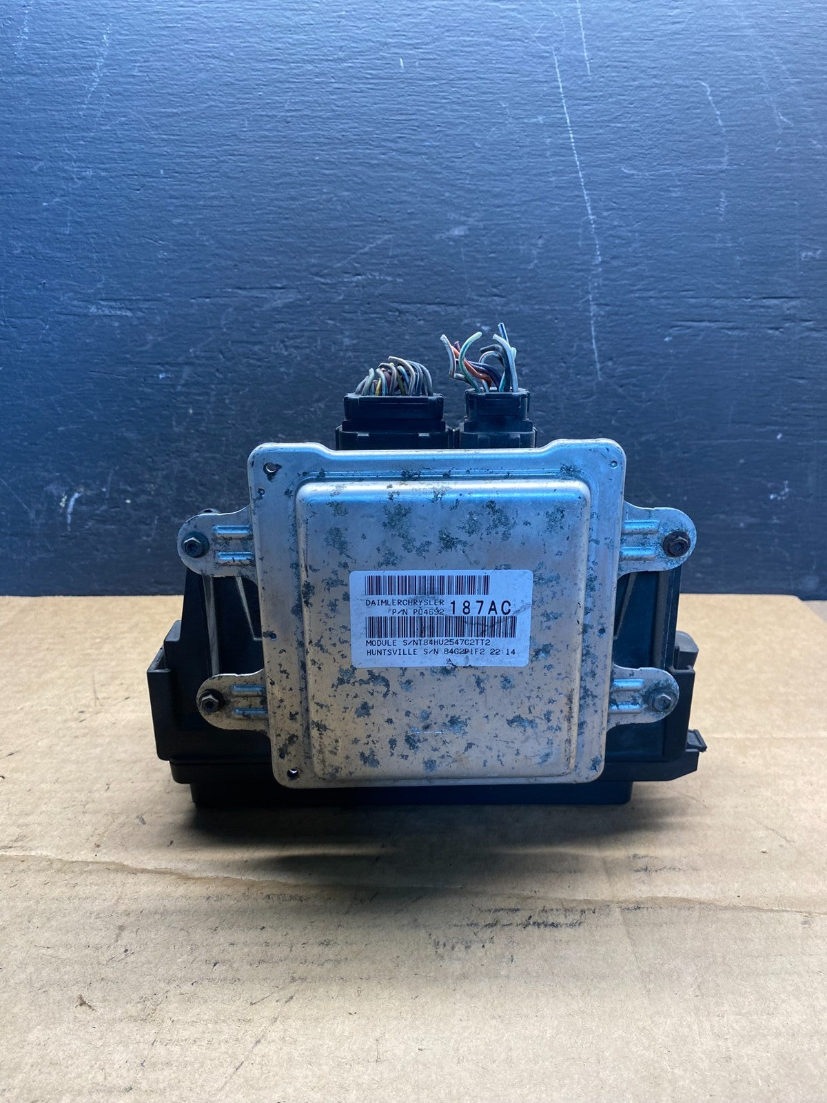 2007 2008 2009 Dodge Durango Fuse Box Relay Panel Body Module BCM AD7315 DG4