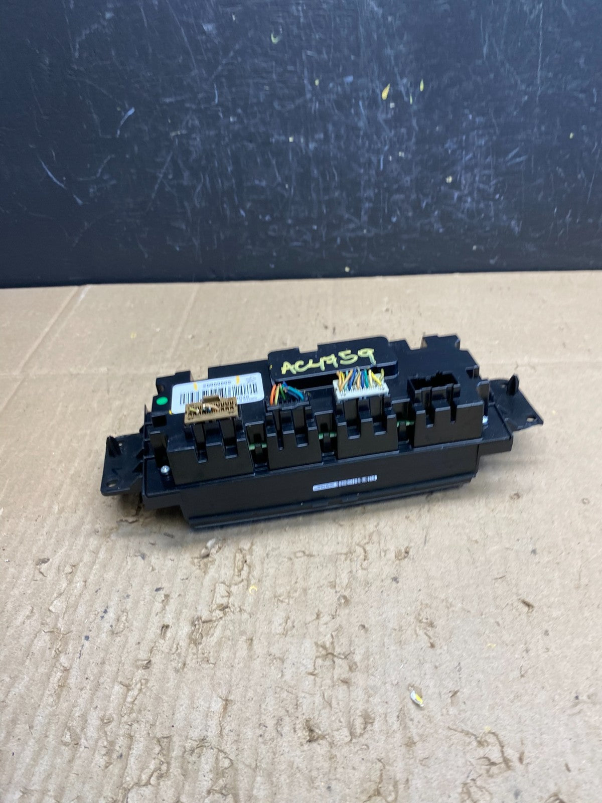 2007 to 2011 Cadillac Escalade AC Heater Climate Control Panel Oem AC4759 DG5