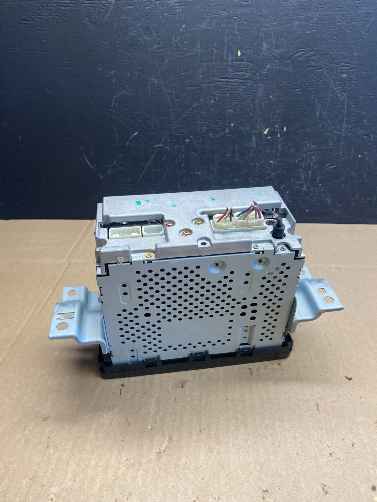 2001 to 2004 Toyota Solara Sequoia AM/FM OEM Radio CD Player AB9361 DG4
