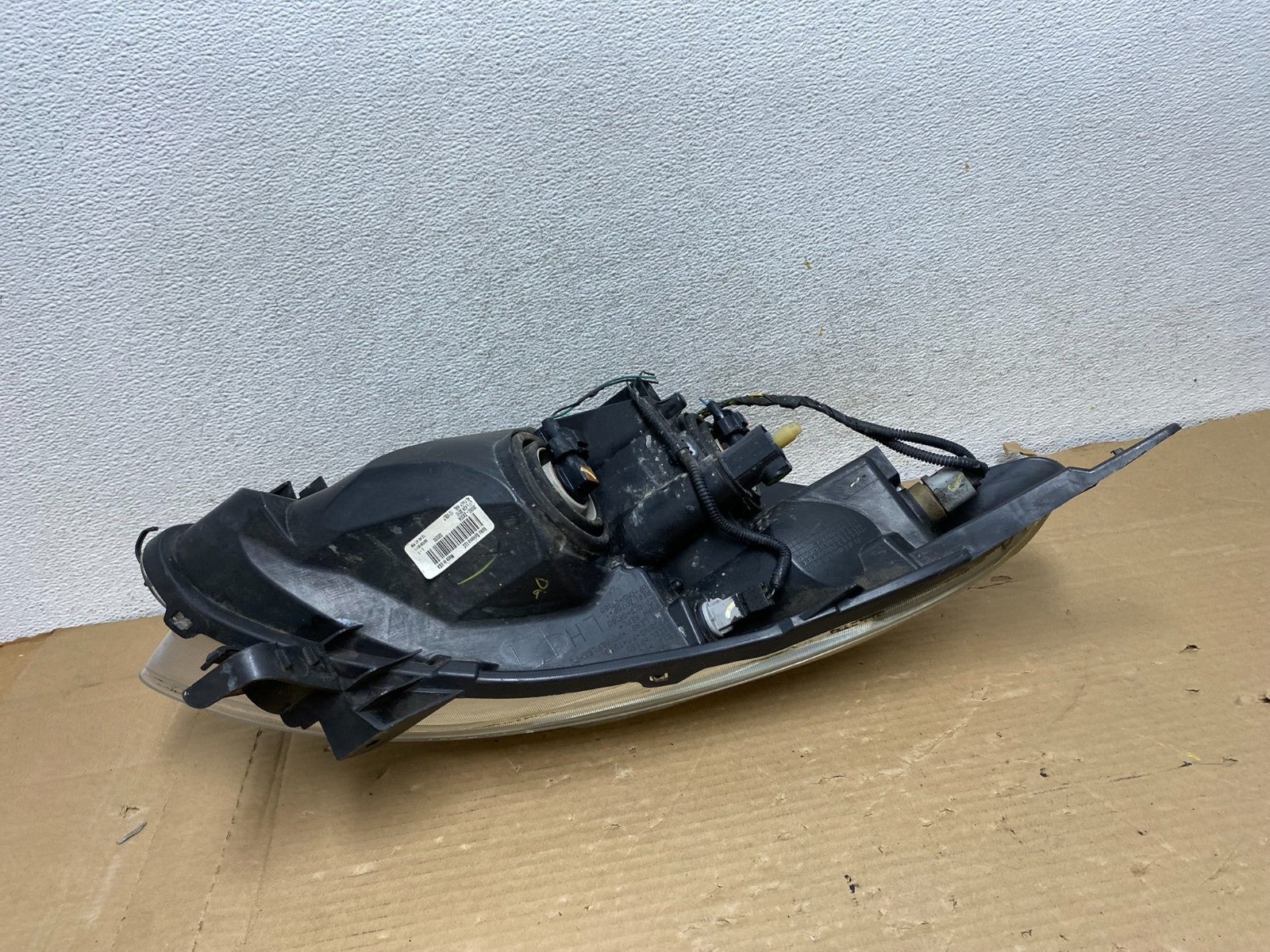 Sedan 2010 2011 2012 Nissan Altima Left Driver Side Headlight AG8156 DW6