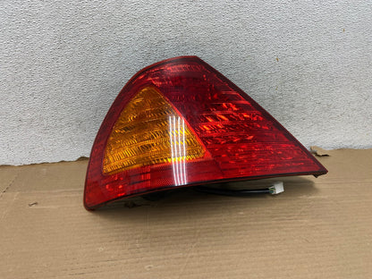 2000 2001 2002 Toyota Avalon Left Driver Side Tail Light AG8103 LK0