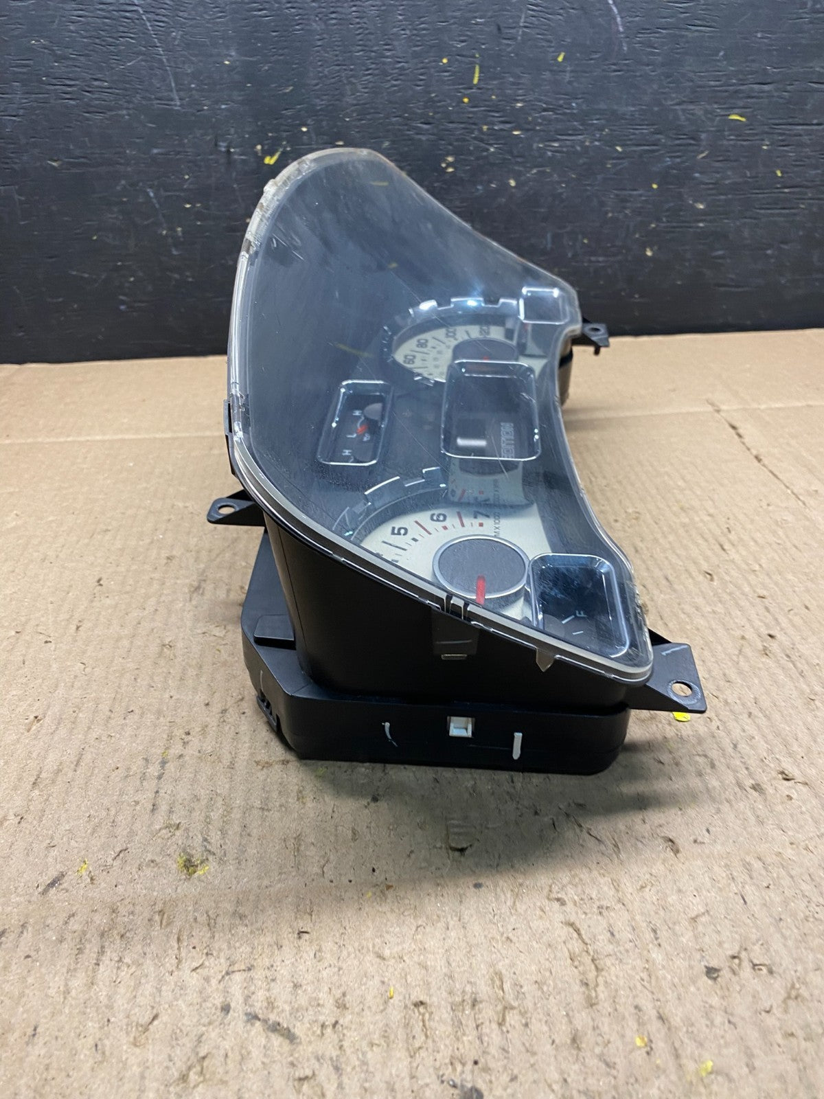 2007 2008 Ford  Expedition Speedometer Cluster Gauge r6182 DG Oem2