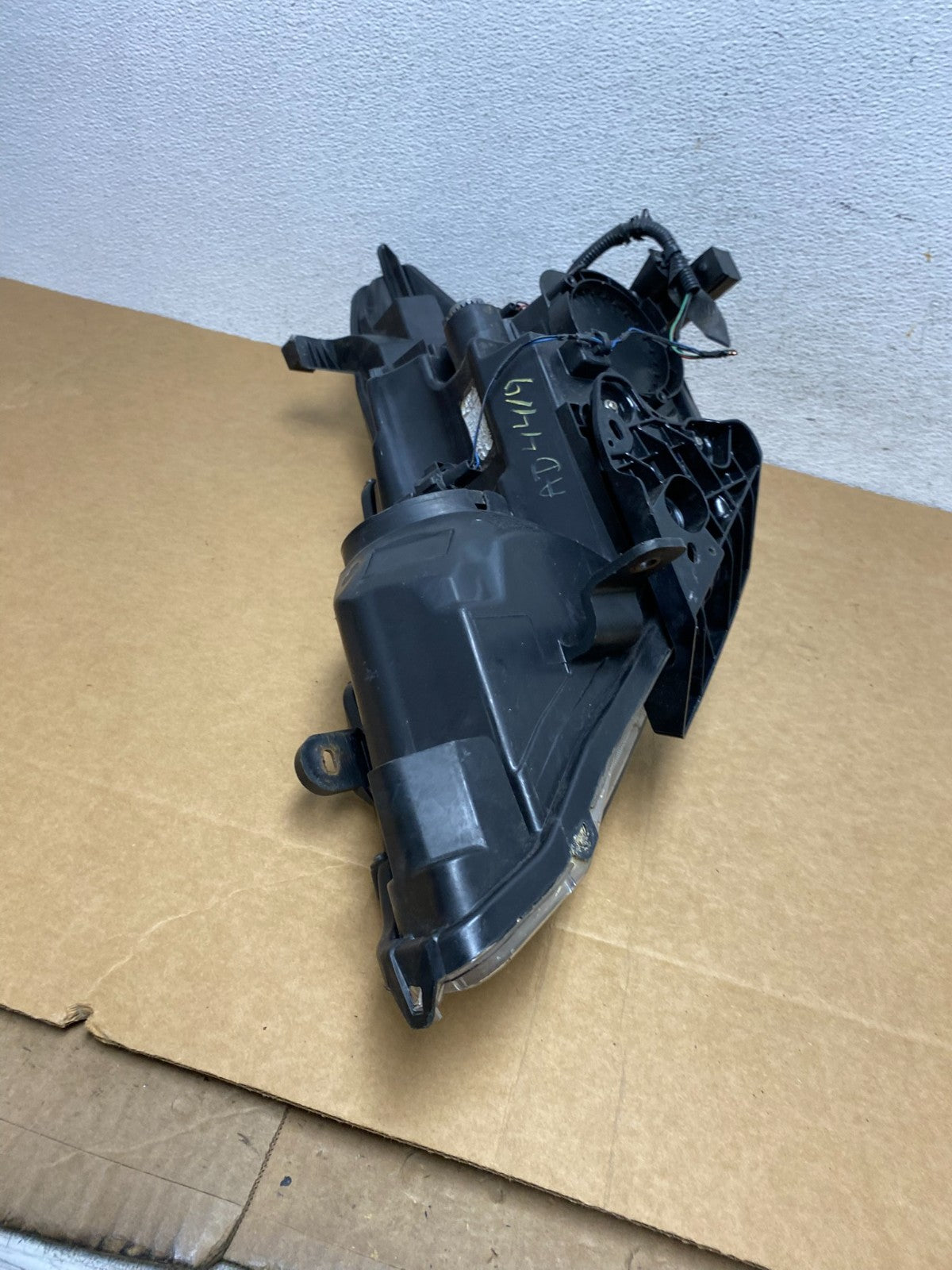 2013 2014 2015 Nissan Altima Right Passenger RH Halogen Headlight AD4419 DW8