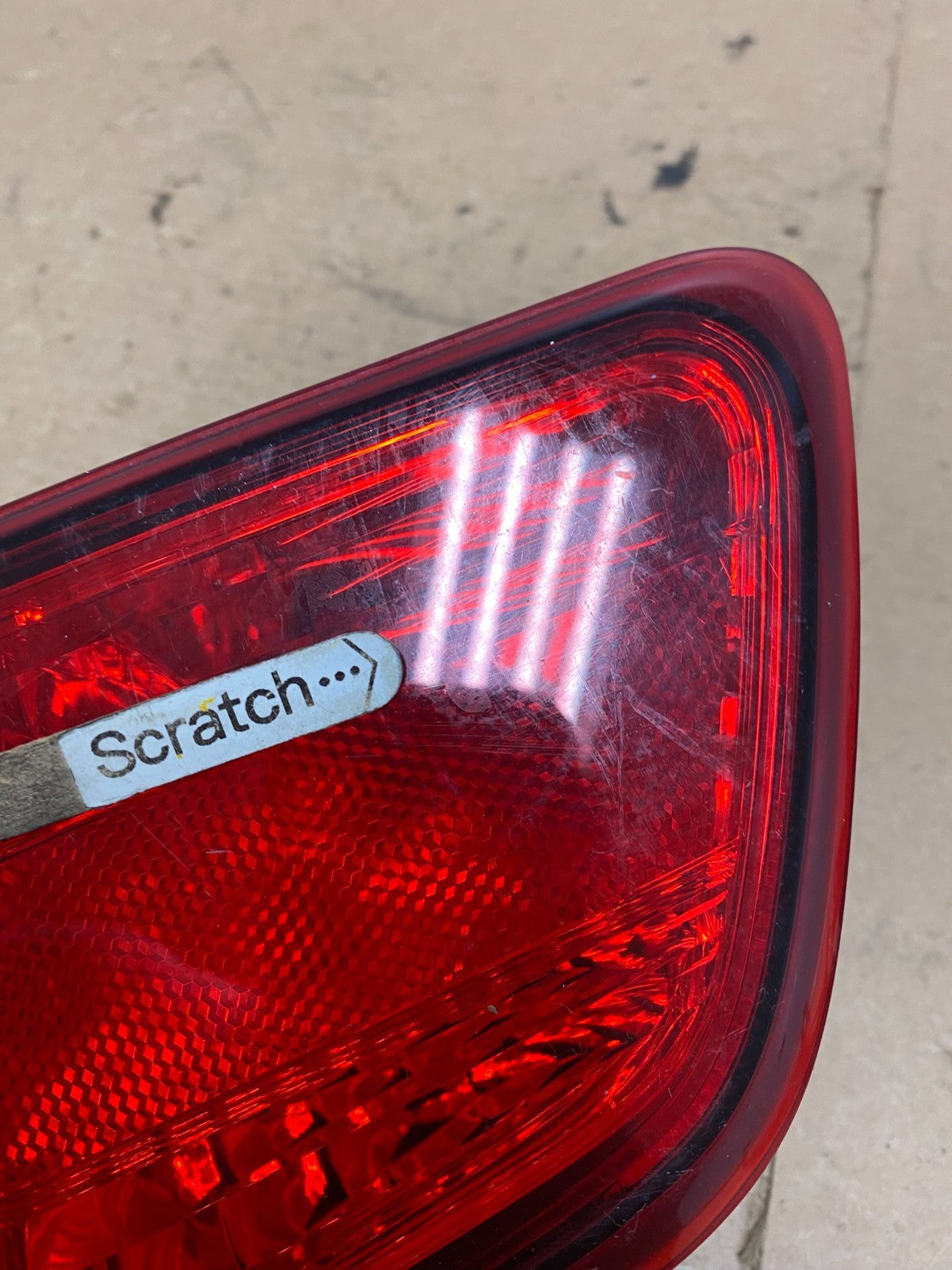 2010-2014 Subaru Legacy Right Passenger Rh Side Tail Light Inner Oem P5203 DW3