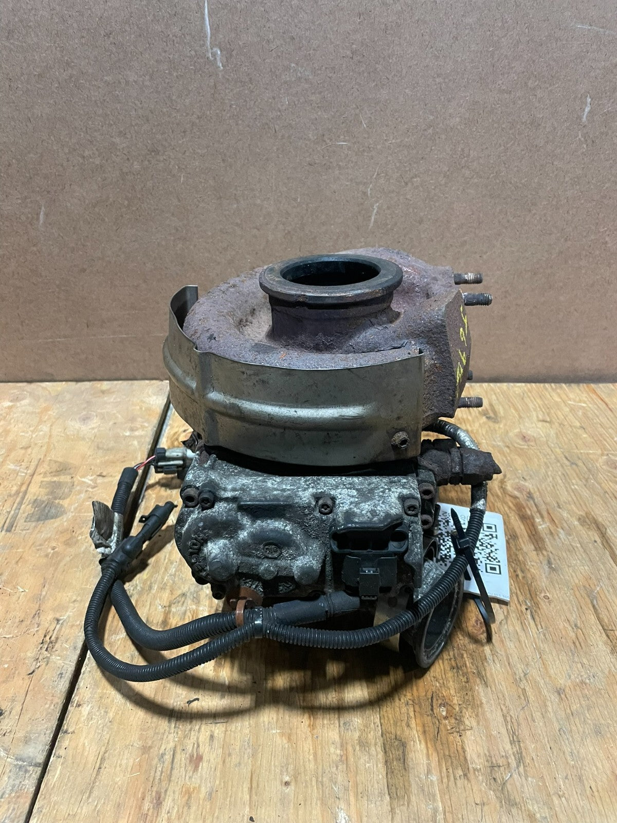 Cummins Turbocharger 5322351RX J6982 C3