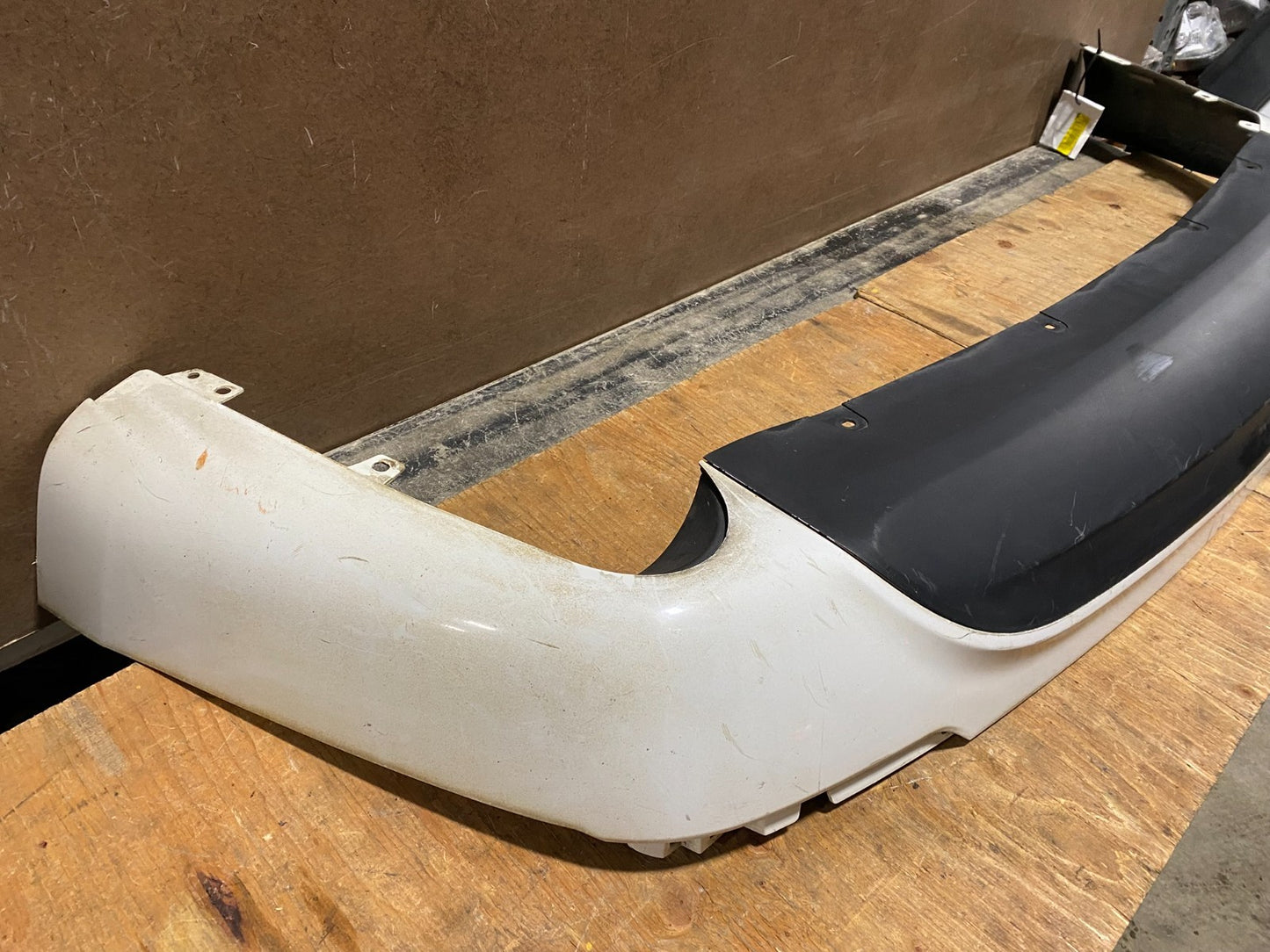 2015 to 2018 Kia Sedona Bumper Cover Rear Lower Plastic X3606 PS1