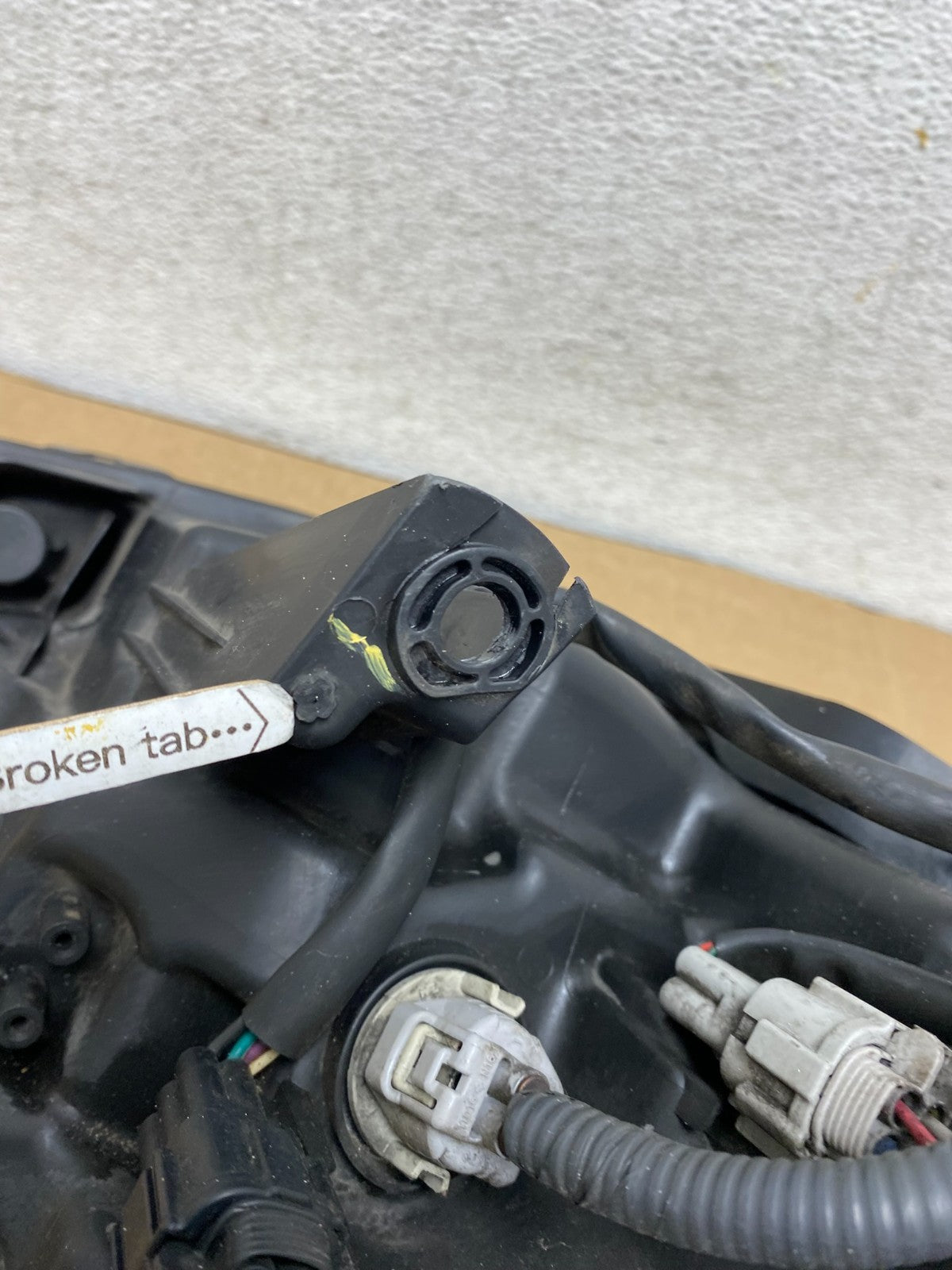 2014 2015 2016 Nissan Rogue Left Driver LH Halogen Headlight AG1987 DW6