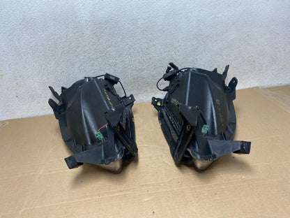 2002 to 2004 Honda Crv Cr-v Left+Right Halogen Headlights AH9334 DW11