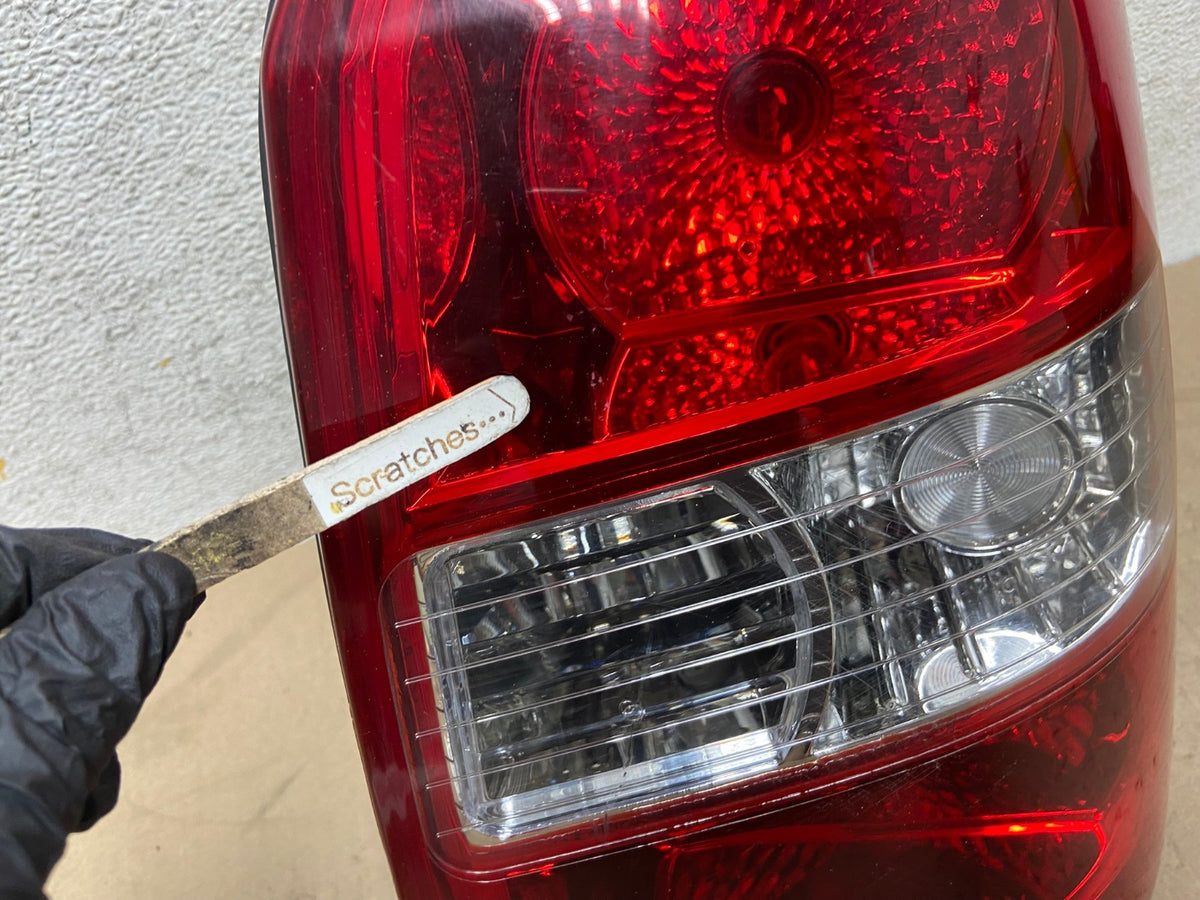2005 to 2009 Hyundai Tucson Right Passenger Rh Tail Light DEPO AH7673 LK3