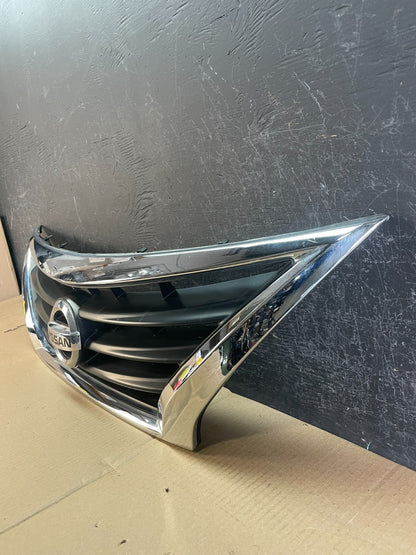 2013 to 2015 Nissan Altima Front Upper Grill Grille Sedan Aftermarket ae3528 DG1