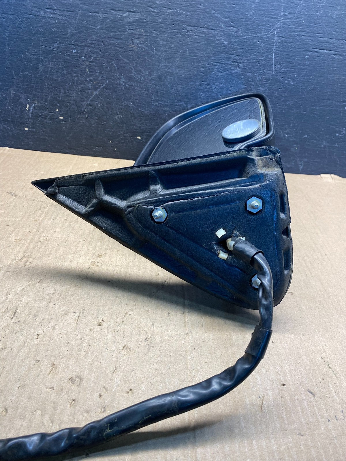 2003 to 2006 Gmc Yukon Right Passenger Turn Signal View Door Mirror AE7651 DW4