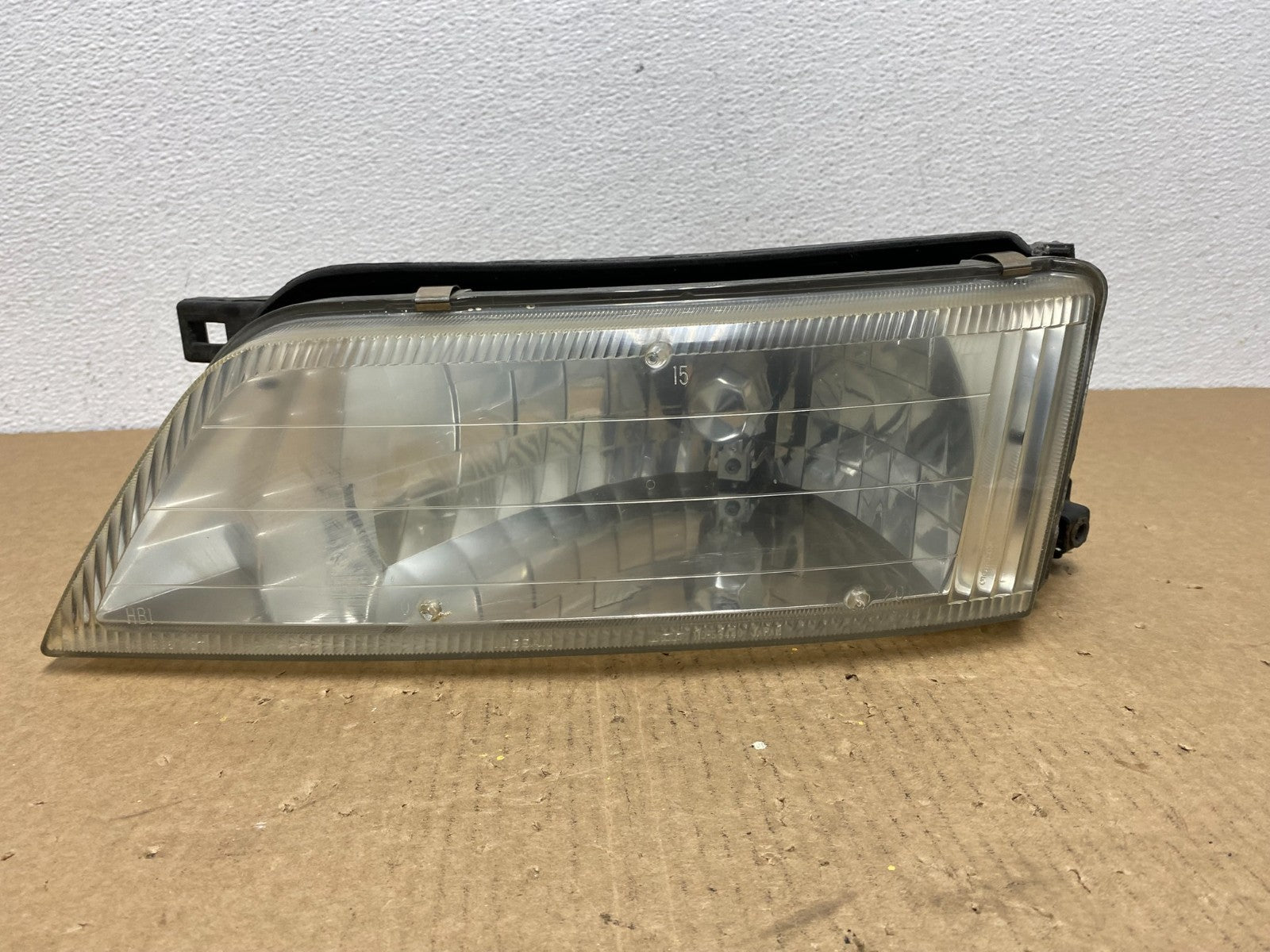 1997 to 1999 Nissan Maxima Left Driver LH Side Headlight Halogen OEM AC1208 DW0