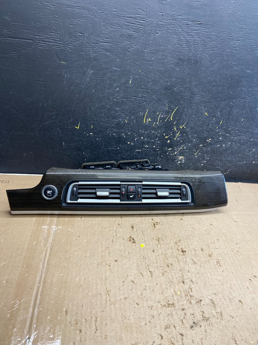 2009 to 2015 BMW F01 740i 750i Center Dash AC Air Vents W/ Trim AB5485 DG0