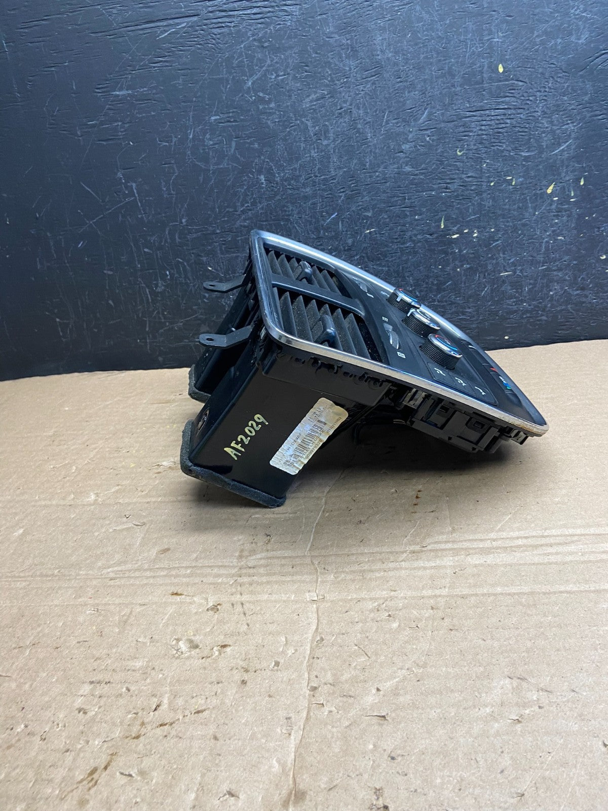 2011-2016 Dodge Grand Caravan Temperature Climate Control AC Heater AF2029 DW1
