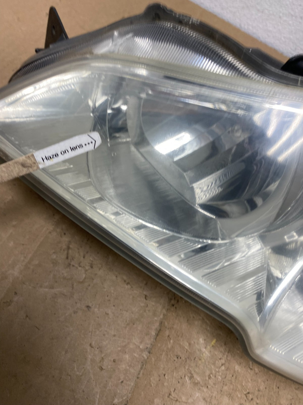 2010 2011 2012 Subaru Legacy Outback Left Driver Halogen Headlight AC6017 DW4