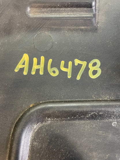 2007 to 2014 Chevrolet Silverado Vortec Engine Cover Shield ah6478 DG5