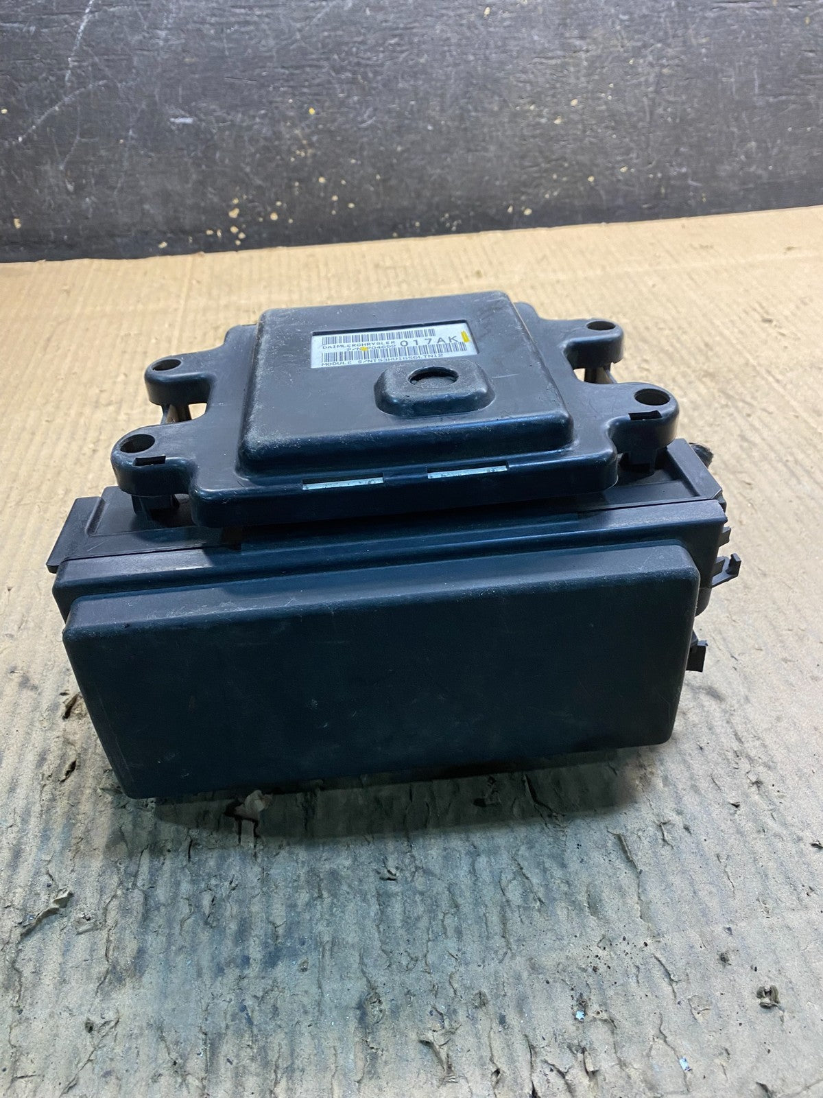 2006 Jeep Grand Cherokee Fuse Box Multi-Function Relay Module y1490 DG2