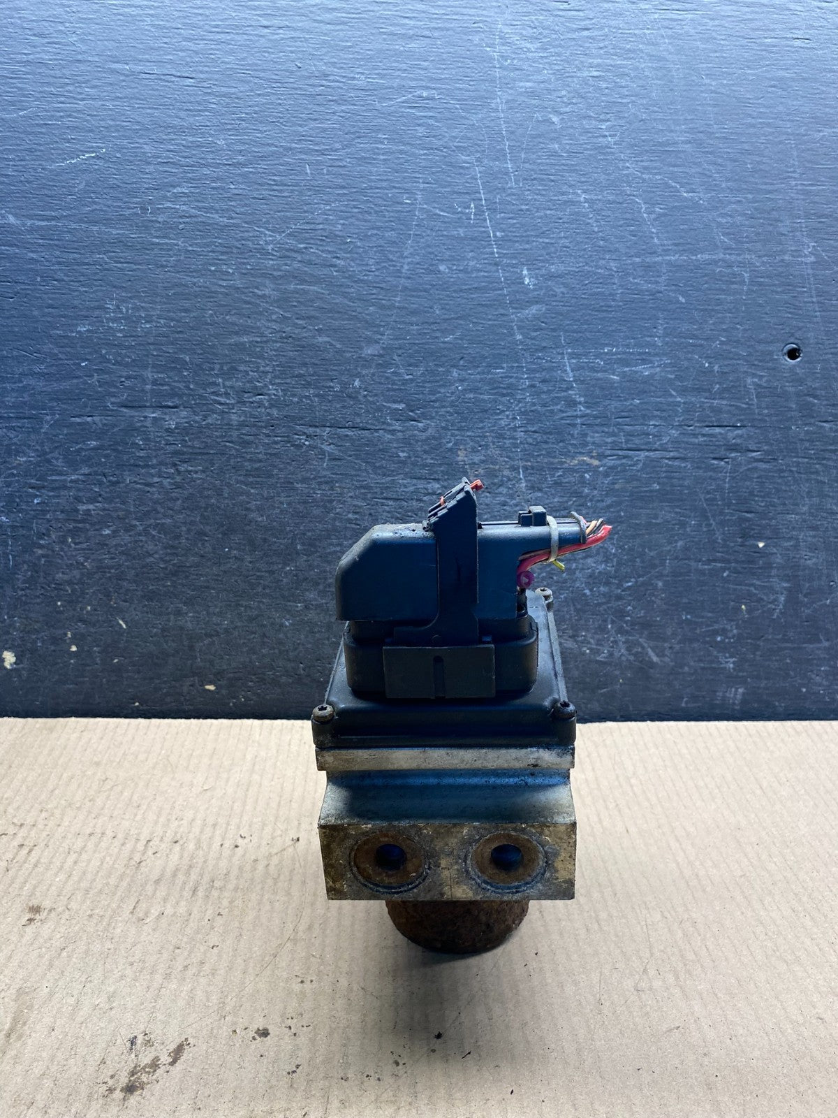 2012-2017 Chevrolet Express GMC Savana ABS Anti Lock Brake Pump ai7170 DG3