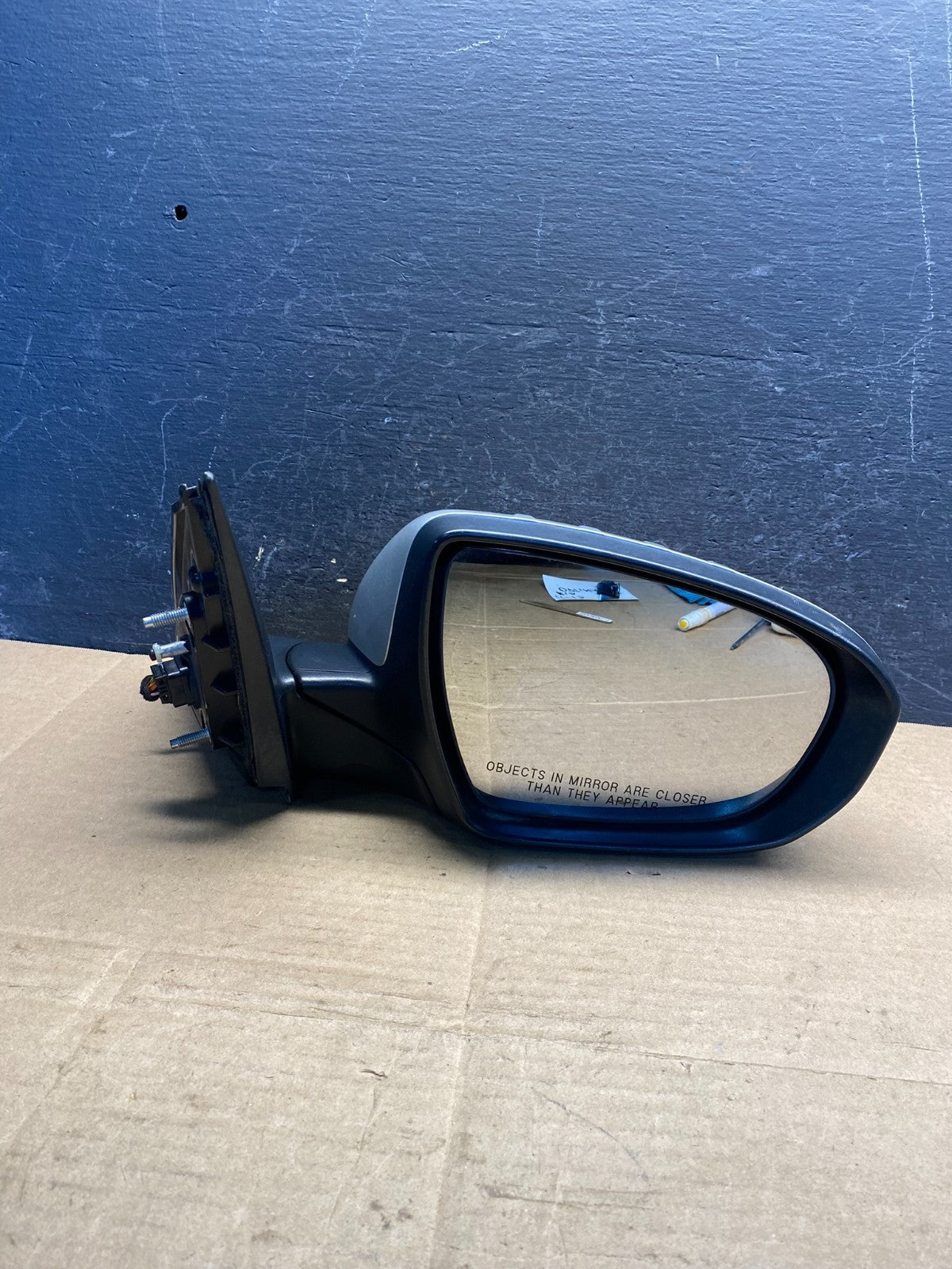 2011 - 2013 Kia Optima Right Passenger View Door Mirror Turn Signal AE8270 DW8