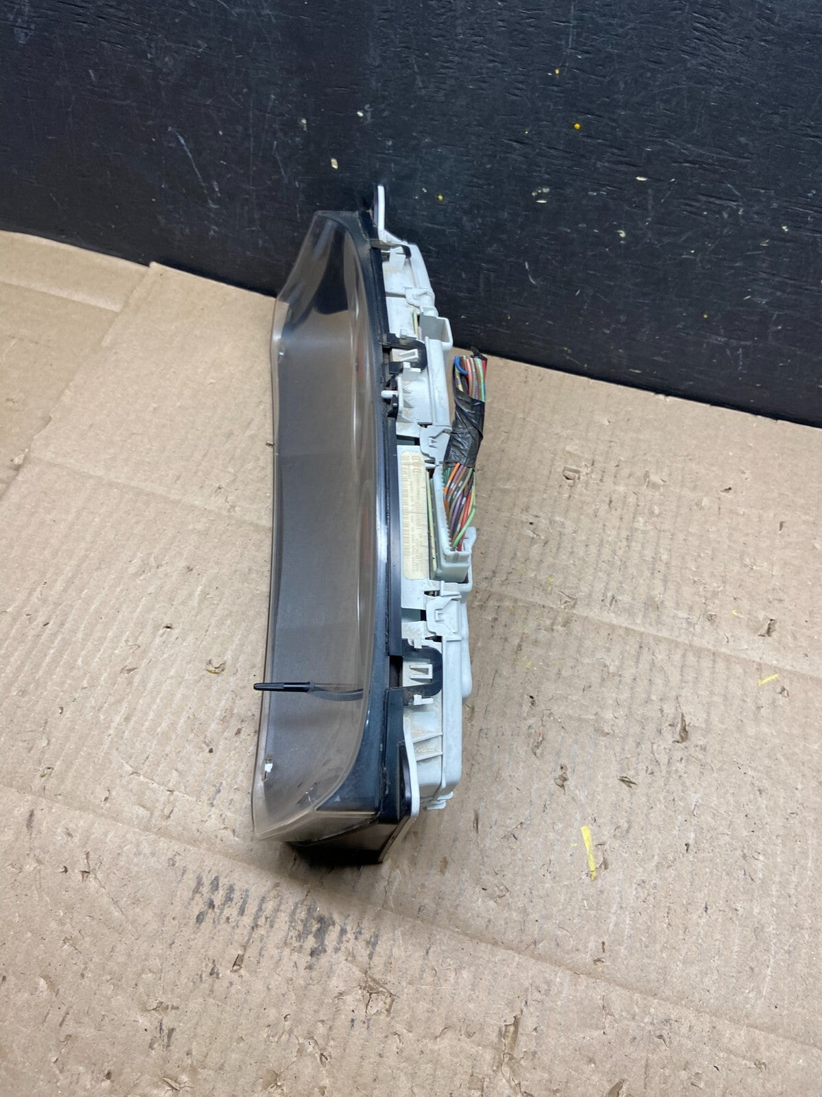 2005 to 2012 Nissan Pathfinder Speedometer Cluster Gauge L6826 DG3