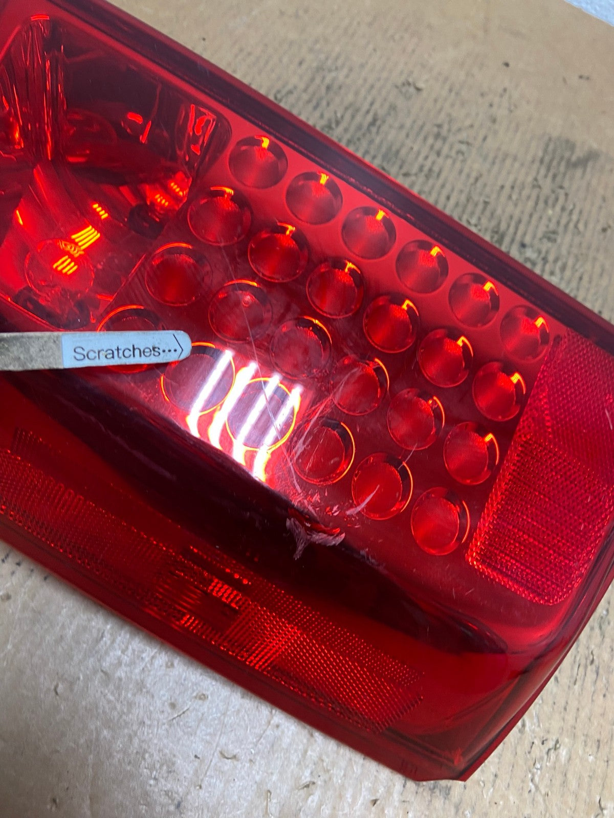 2004 to 2010 Infiniti Qx56 Left Driver LH Side Tail Light AE1652 LK3