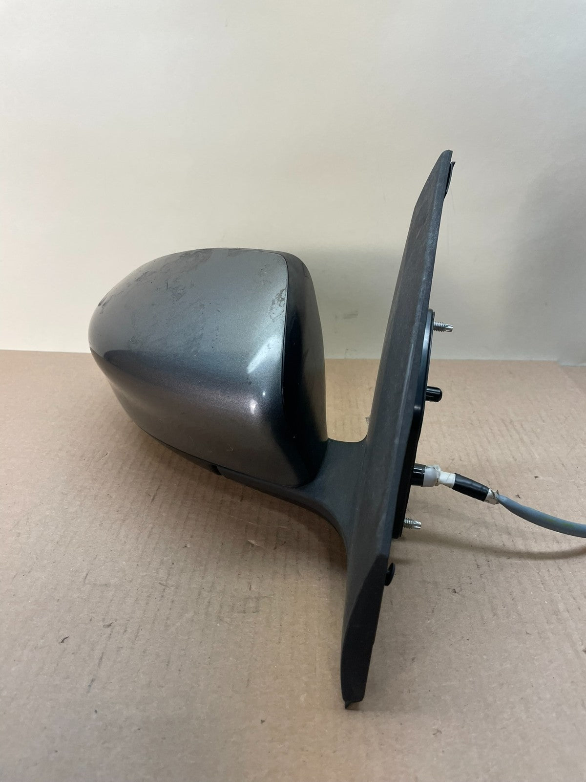 2013 to 2019 Nissan Sentra Right Passenger Side Door Mirror AI8744 DG1