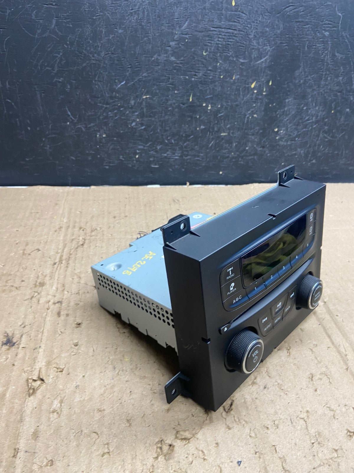 2013-2014 Dodge Dart Radio Player Stereo Audio Receiver Control Panel AE2078 DG1