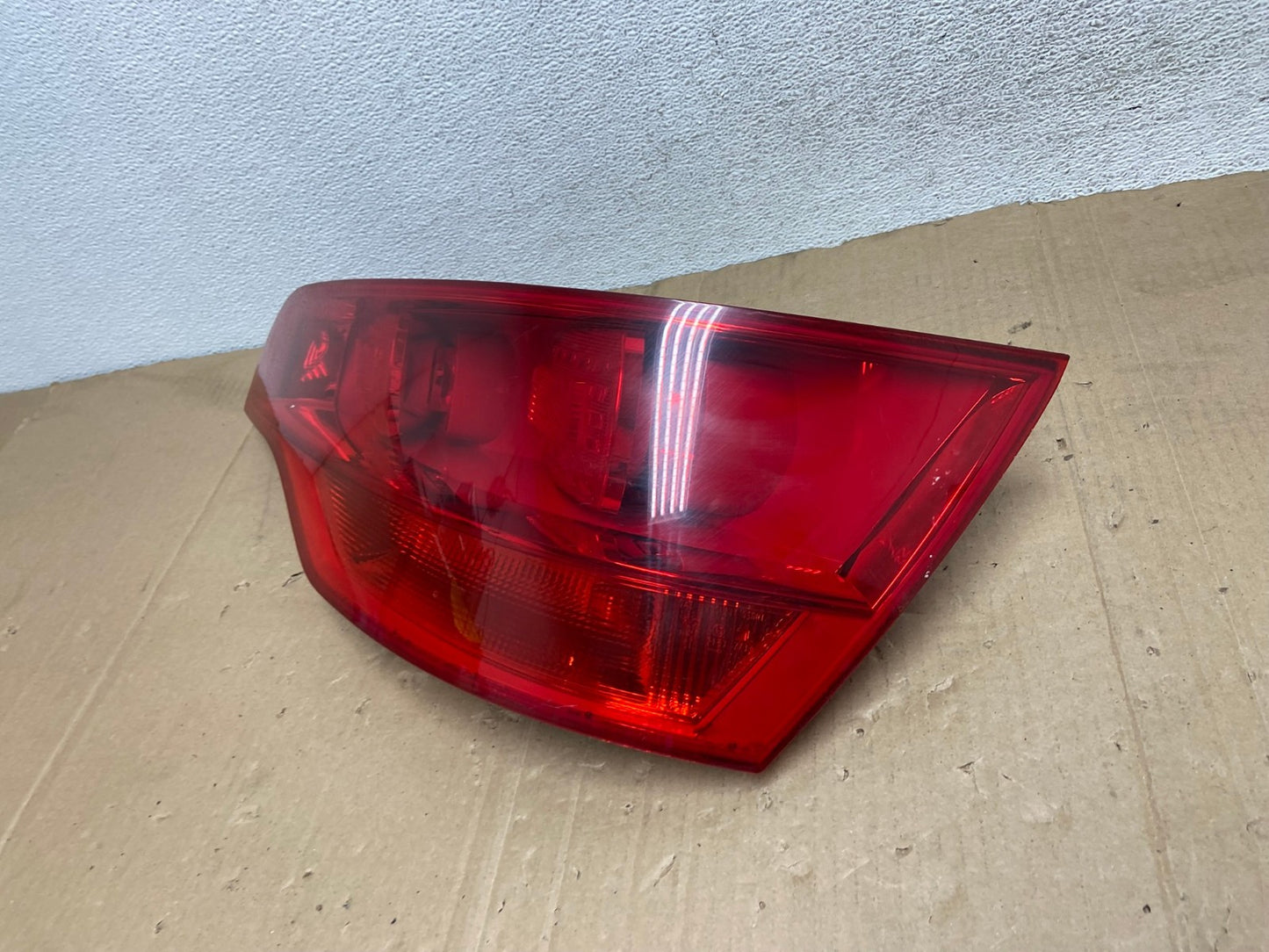 2007 2008 2009 Audi Q7 Right Passenger Rh Side Tail Light AE9174 LK1