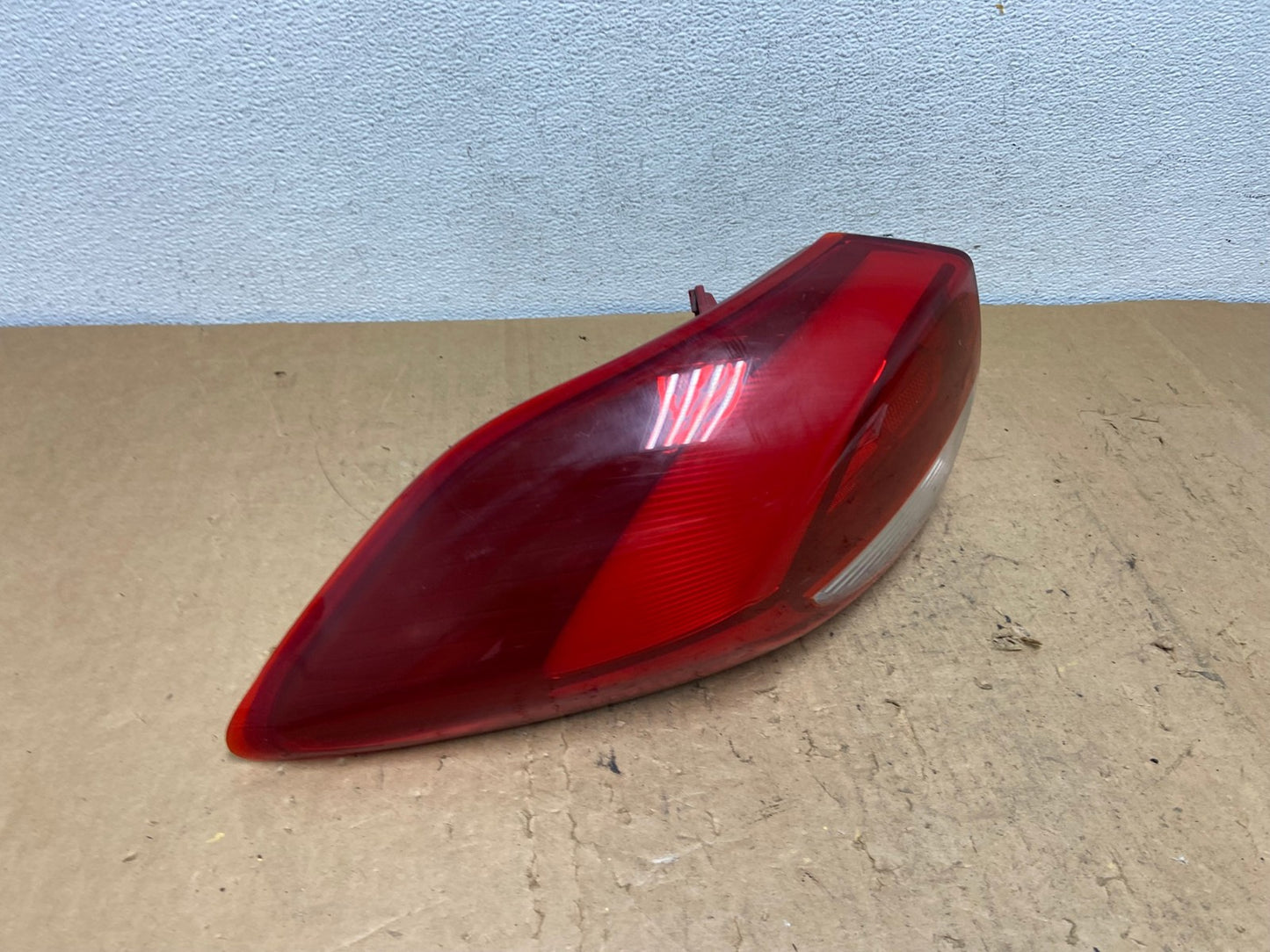 2016 2017 2018 Hyundai Tucson Left Driver LH Tail Light AD0673 LK2