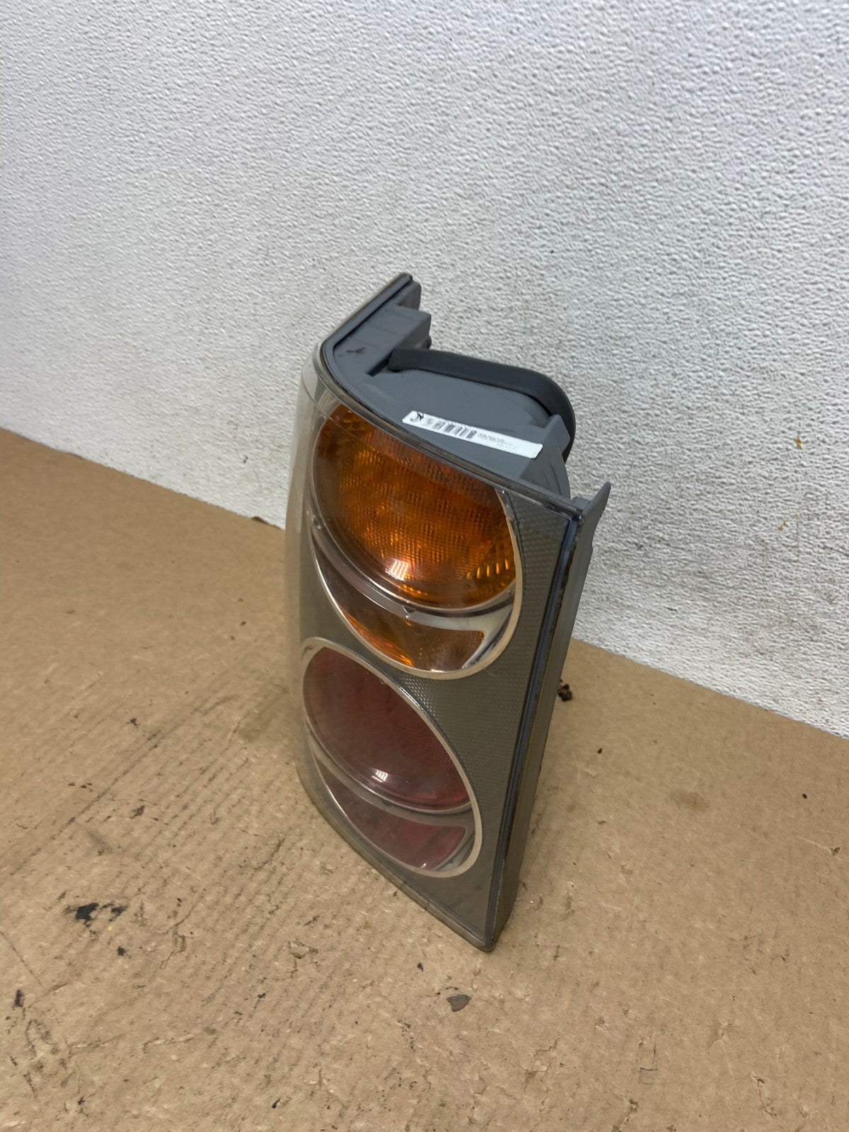 2003-2005 Land Rover Range Rover L322 Left Driver LH Tail Light AF9884 LK1