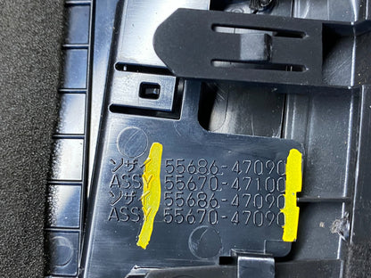 2012 2013 2014 Toyota Prius V Front Center Dash Air Vent G3915 DG16