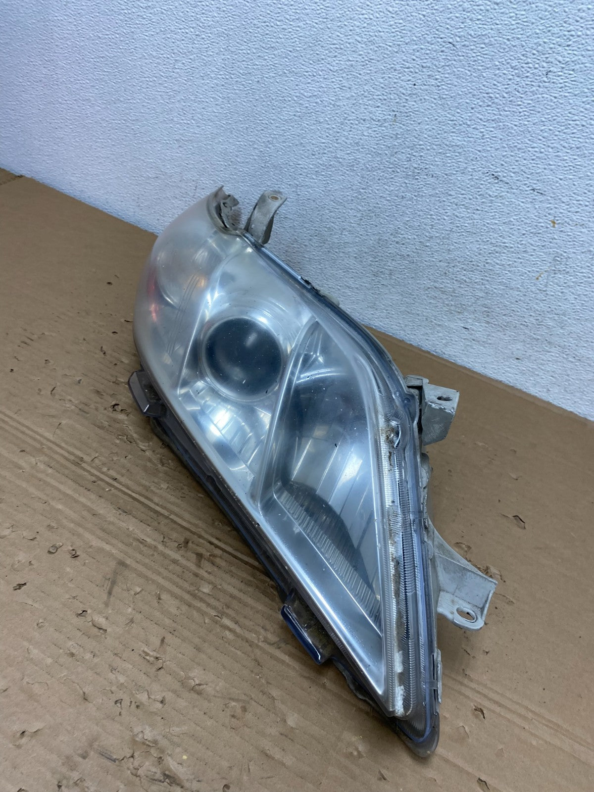 2007 - 2009 Toyota Camry Halogen Right Passenger Headlight DEPO AD4301 DW1