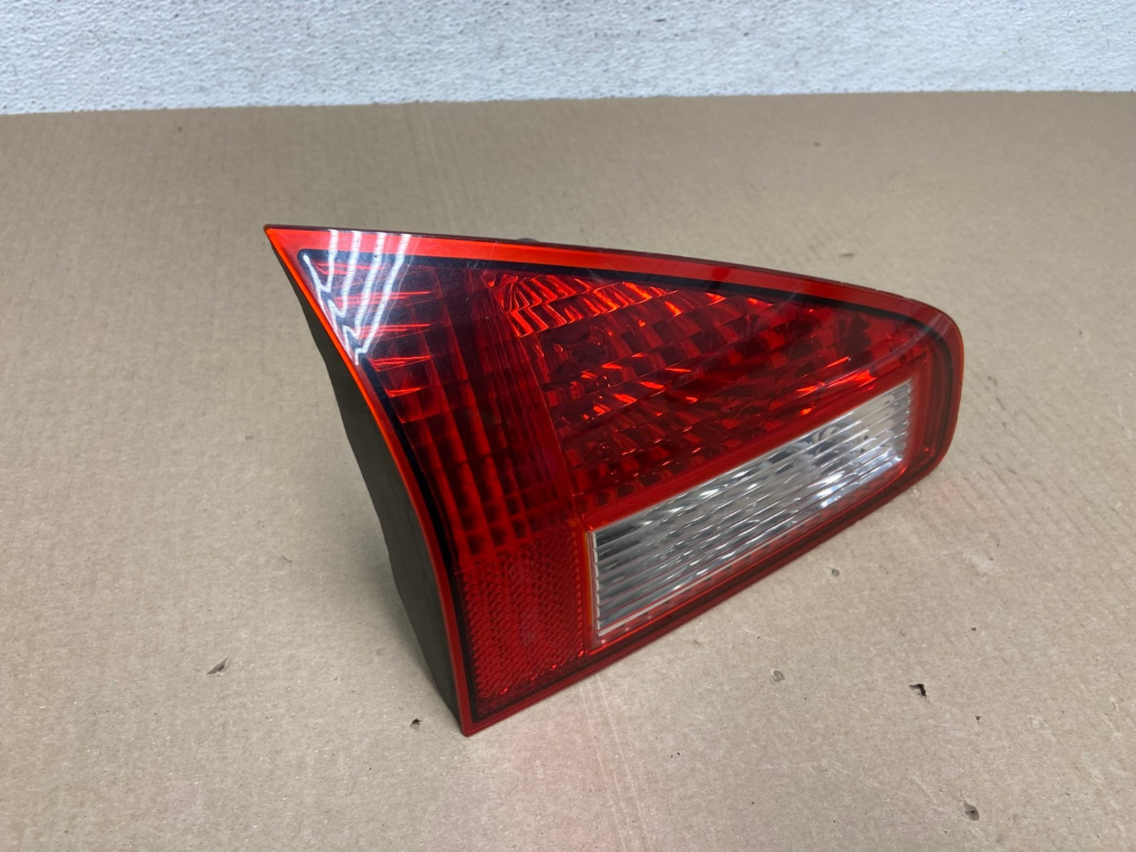 2008 to 2014 Subaru Tribeca Left Driver LH Side Tail Light Inner AE6945 LK2