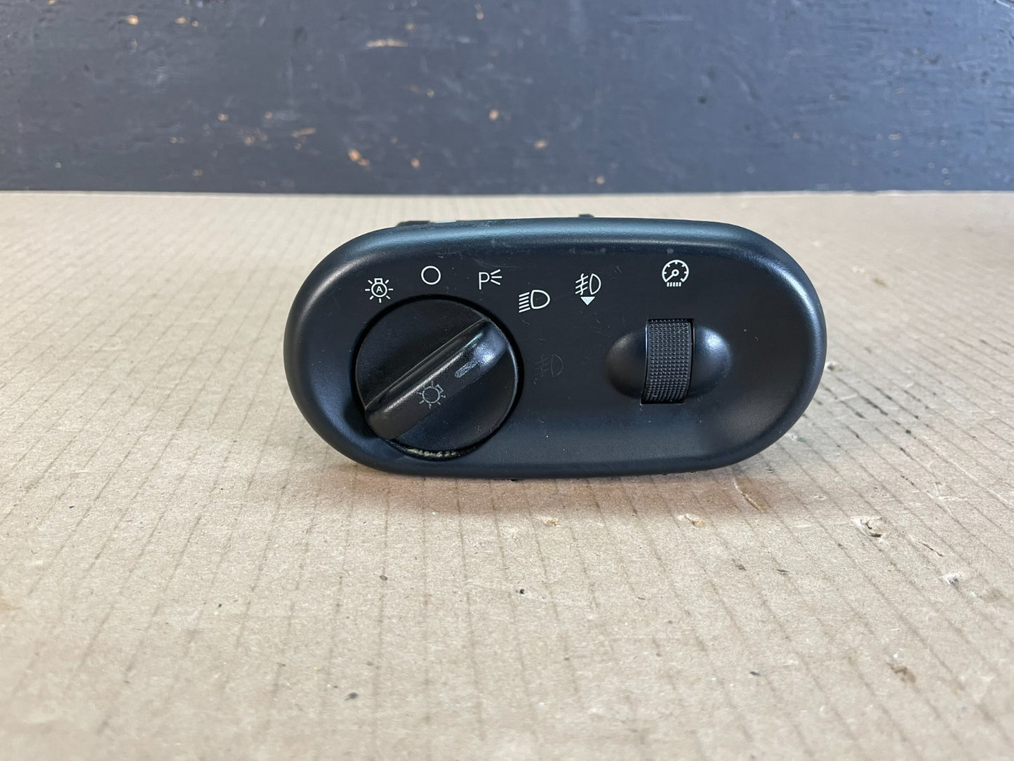 2002-2005 Ford Expedition Explorer Excursion Headlight Fog Light Switch AE3447 D0