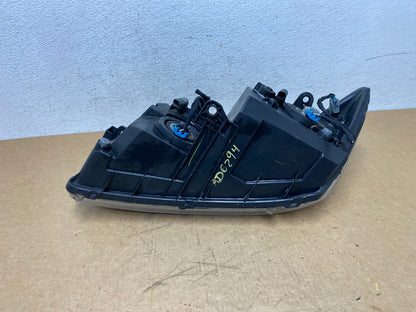 2009 to 2017 Dodge Journey Headlight Right Passenger Rh Halogen AD6294 DW7