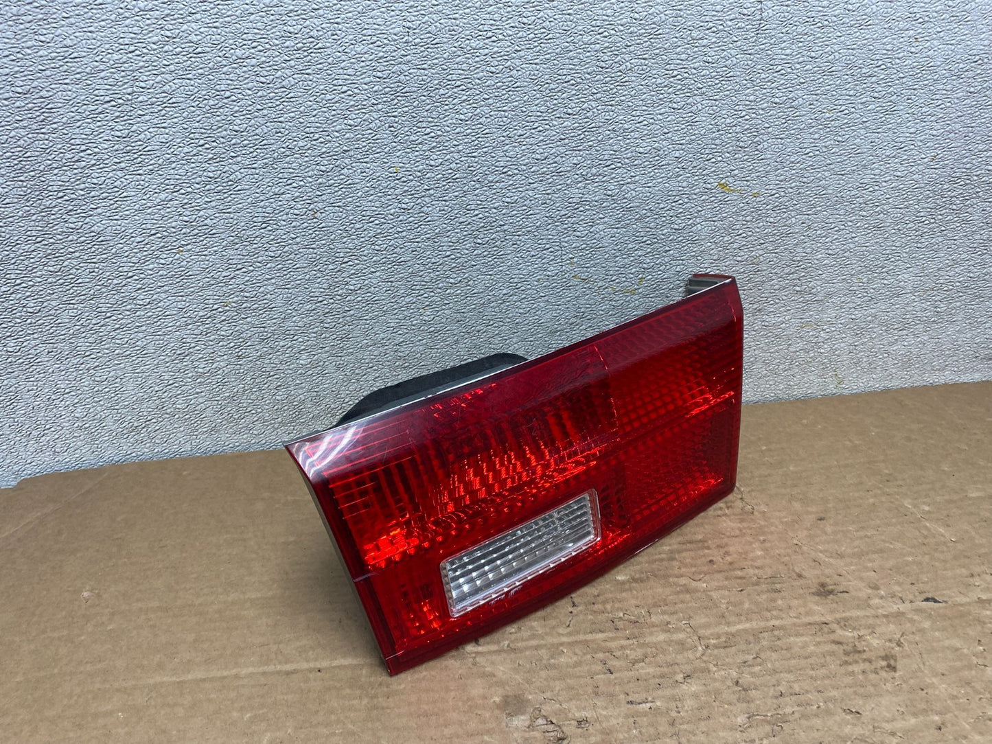 2005 Honda Accord Left Side Driver Lh Inner Trunk Lid Tail Light OEM Z2758 DW2