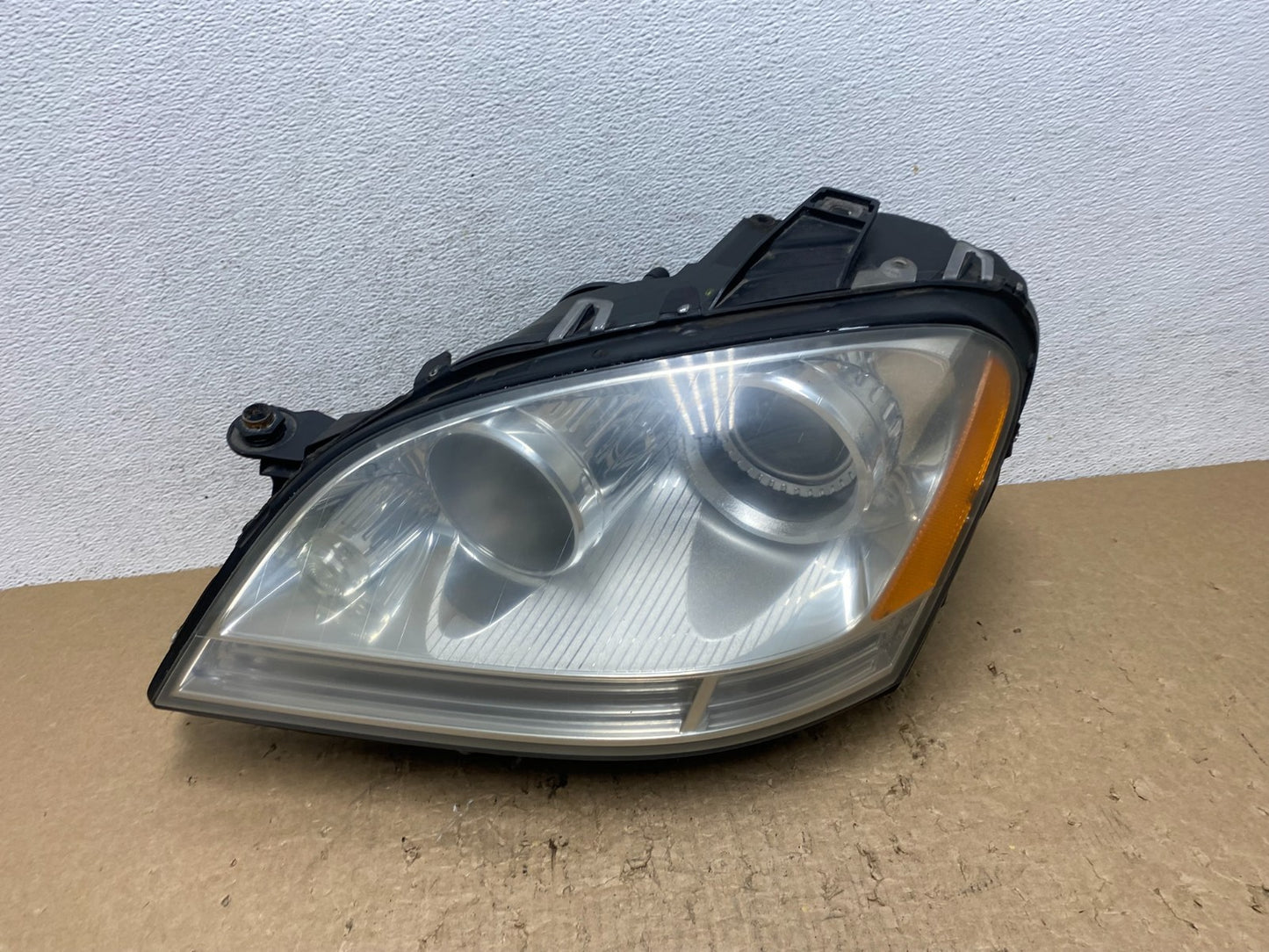 XENON 2006-2009 Mercedes-Benz ML-Class Headlight Left Driver LH AF8336 DW0