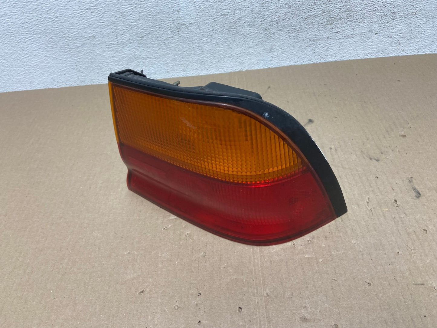 1995 1996 Nissan Maxima Right Passenger RH Side Tail light AE6987 LK1