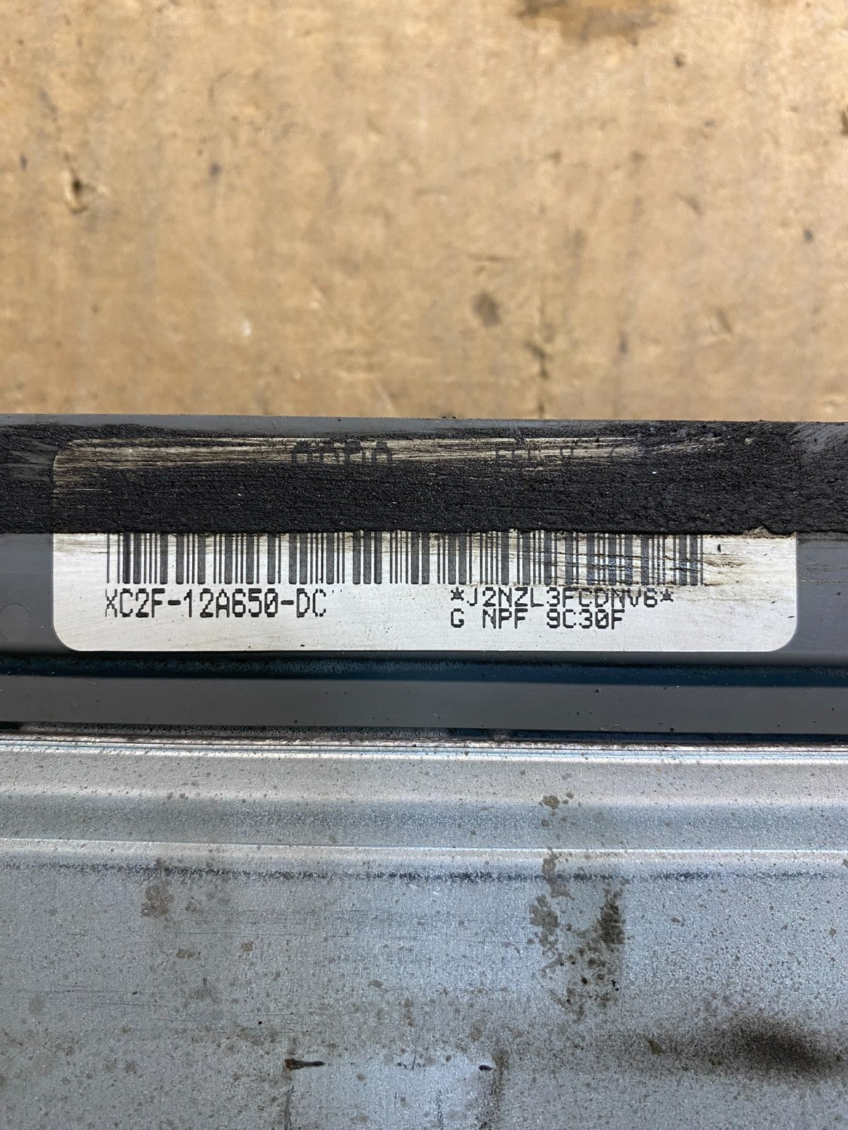 1999  Ford E250 4.2L Van Engine Control ECU Computer XC2F-12A650-DC aa7849 DG2