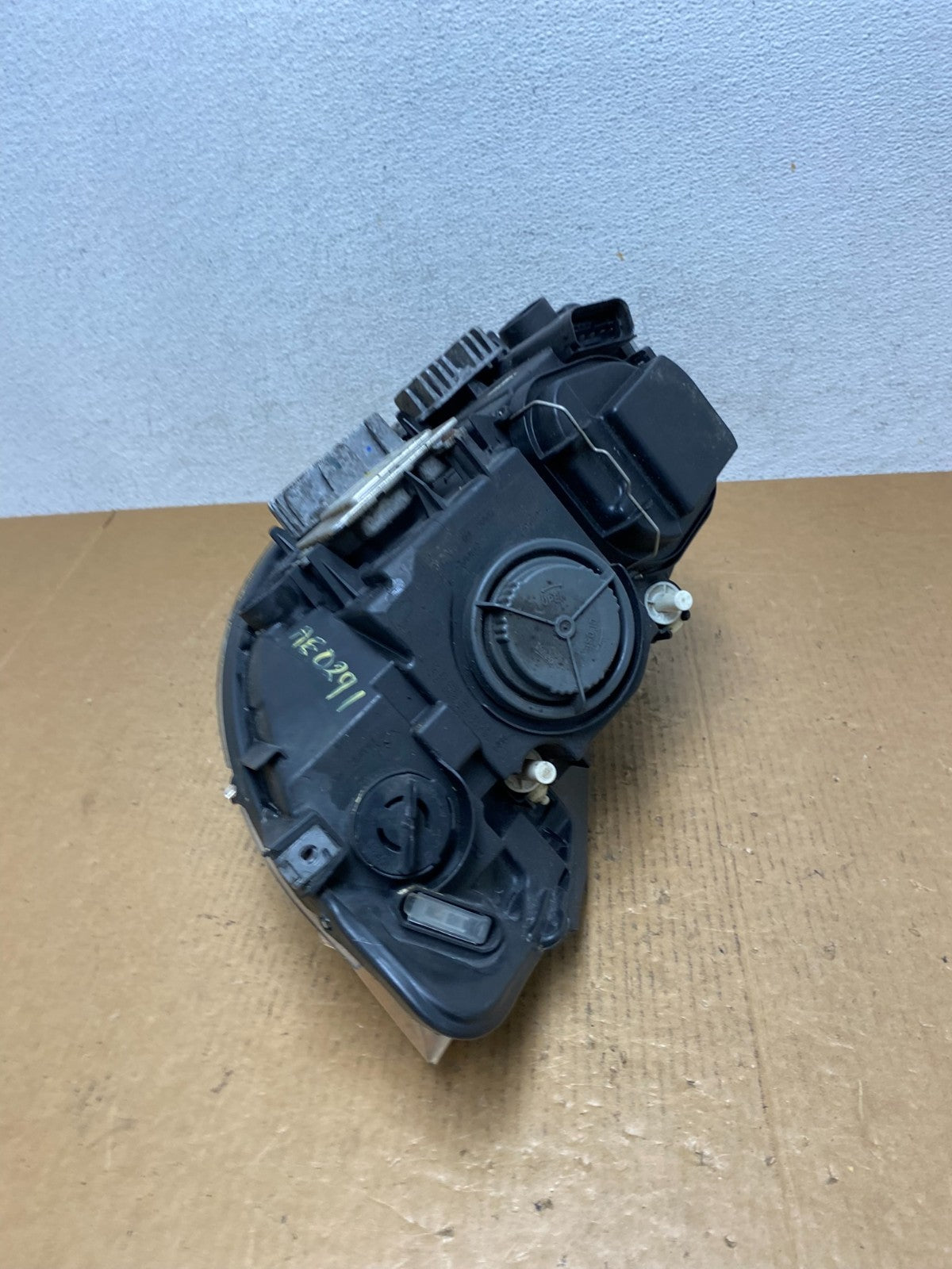 2013 2014 2015 Bmw X1 Right Passenger RH Headlight Xenon Hid ae0291 DG10