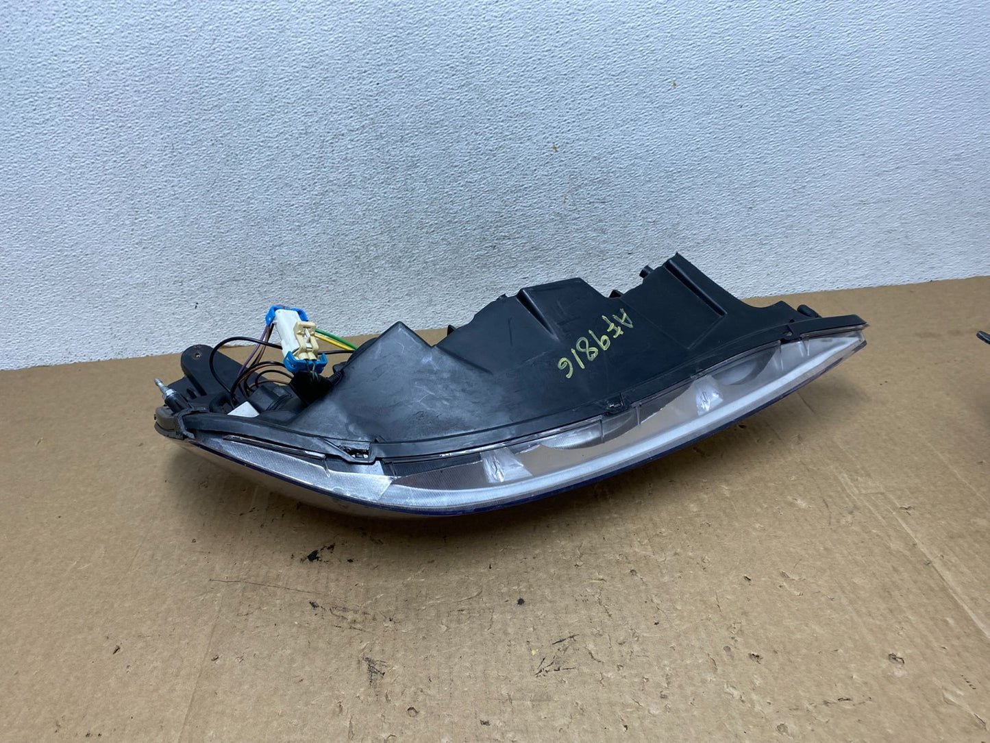 2005 to 2009 Pontiac G6 Headlight Left Driver LH Side Halogen AF9816 DW8